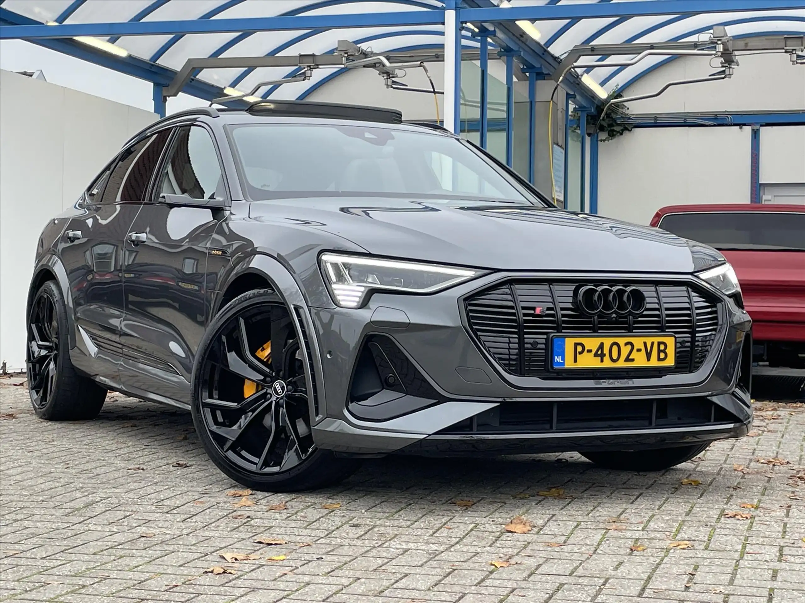 Audi - e-tron