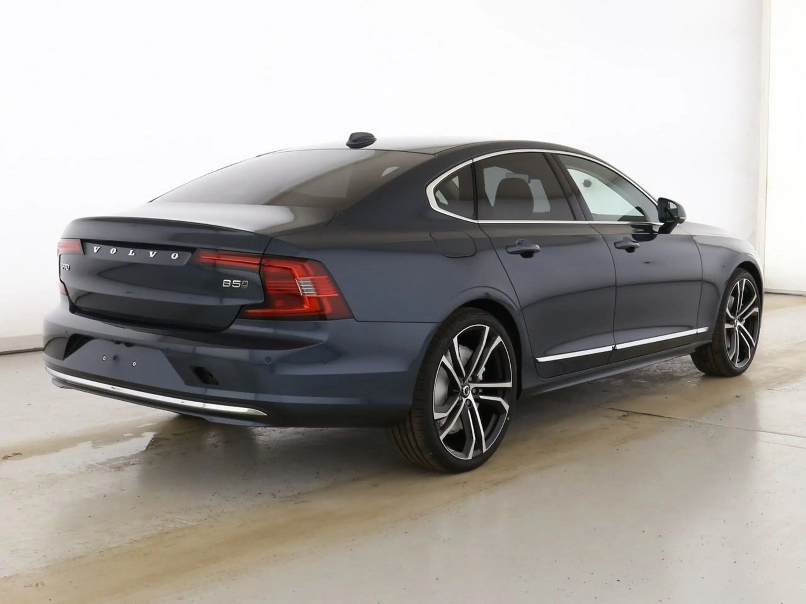 Volvo - S90