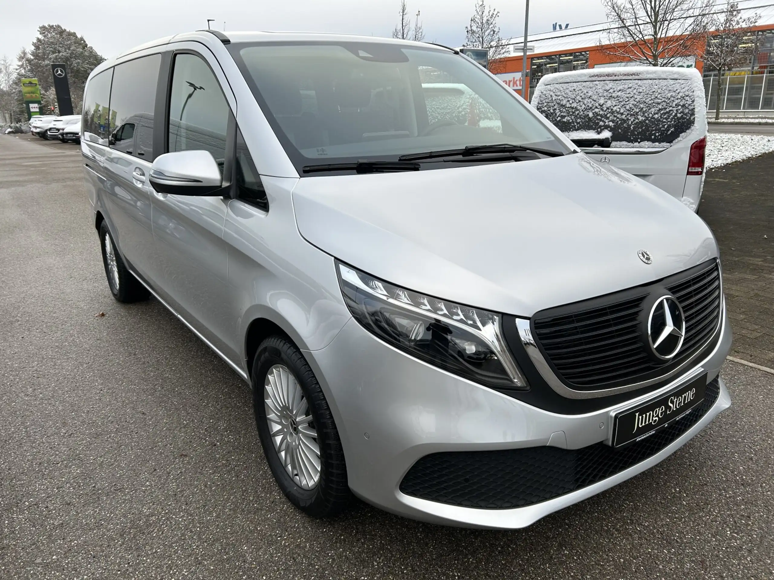 Mercedes-Benz - EQV 300