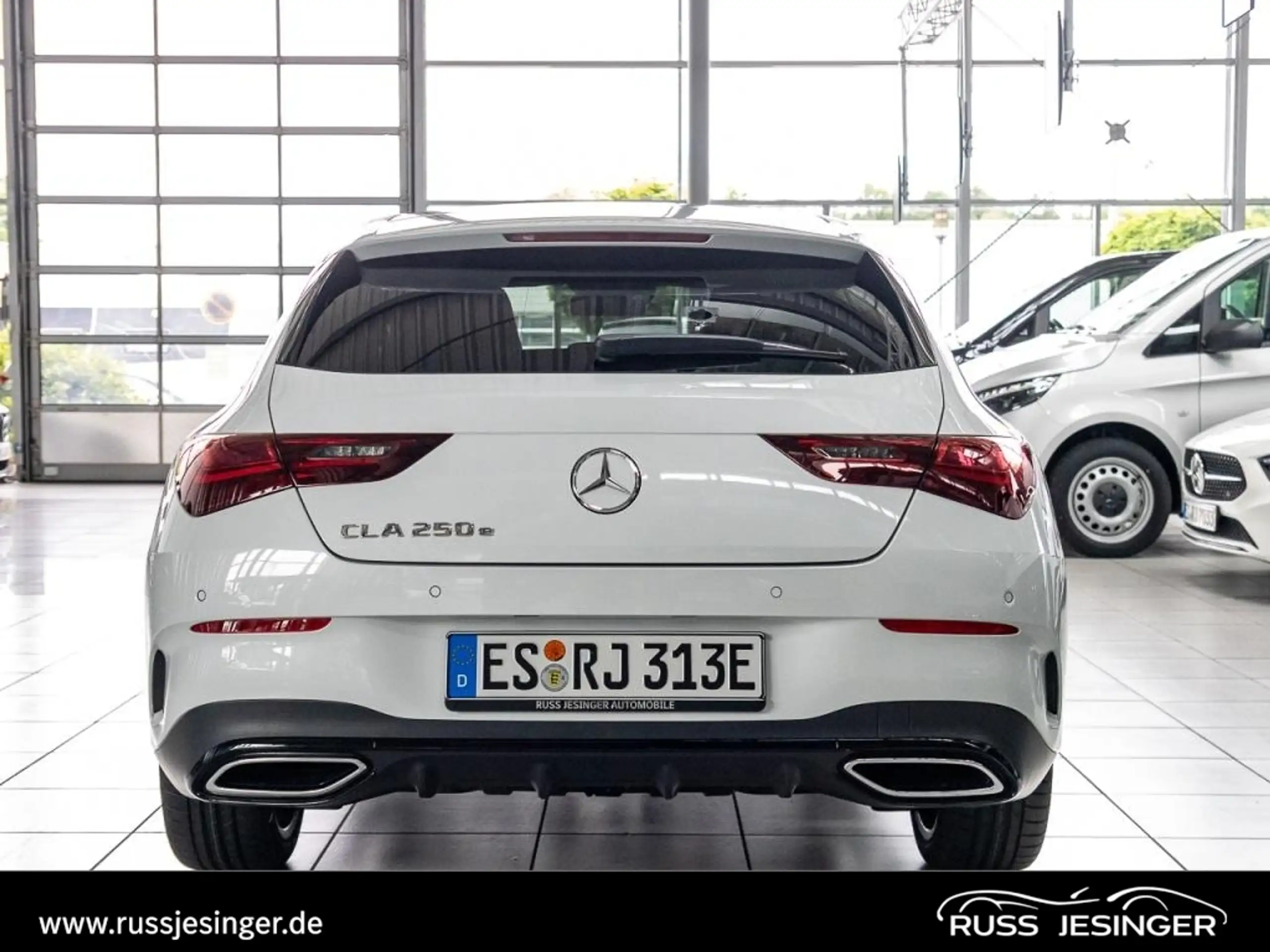 Mercedes-Benz - CLA 250