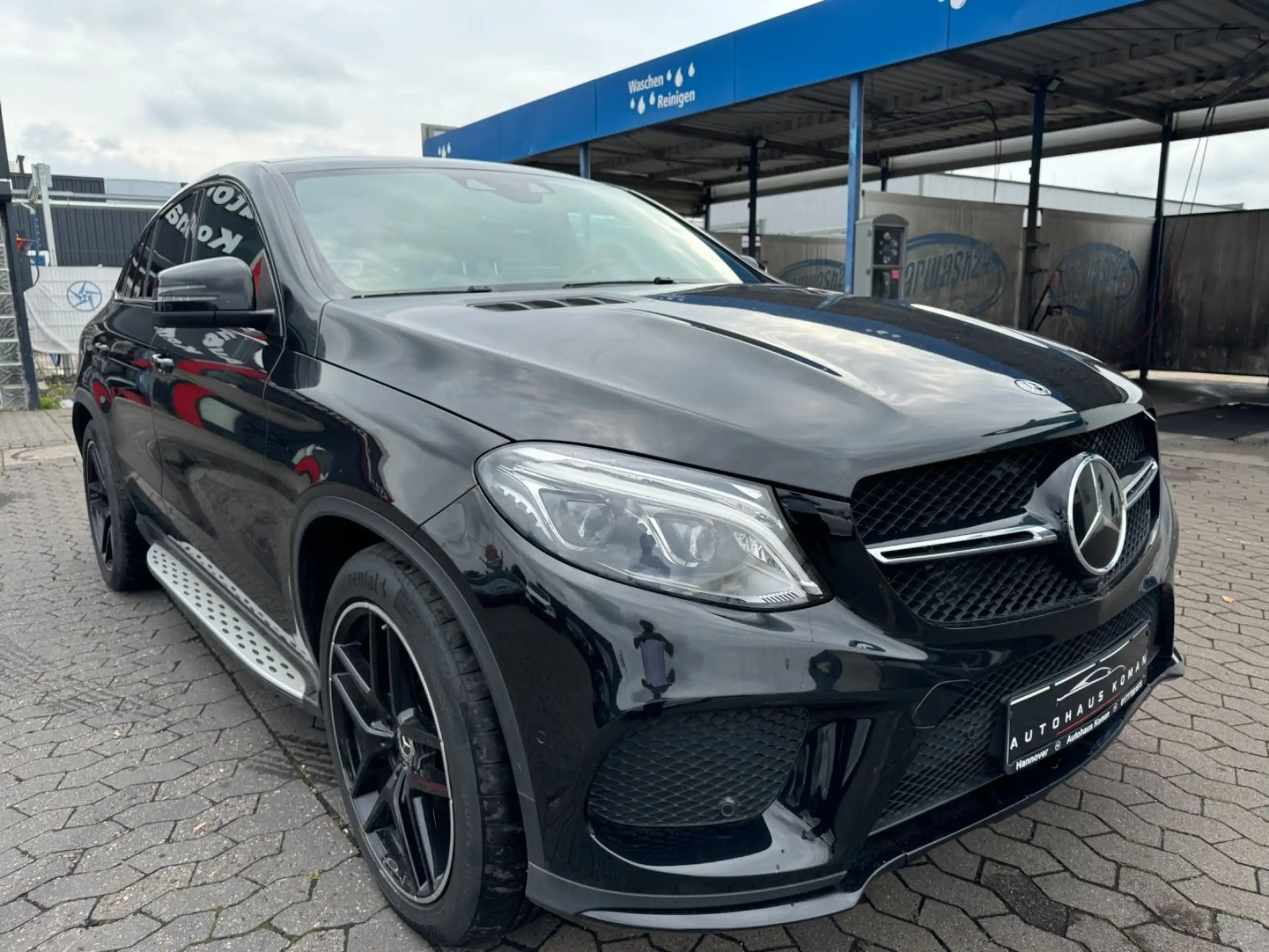 Mercedes-Benz - GLE 350