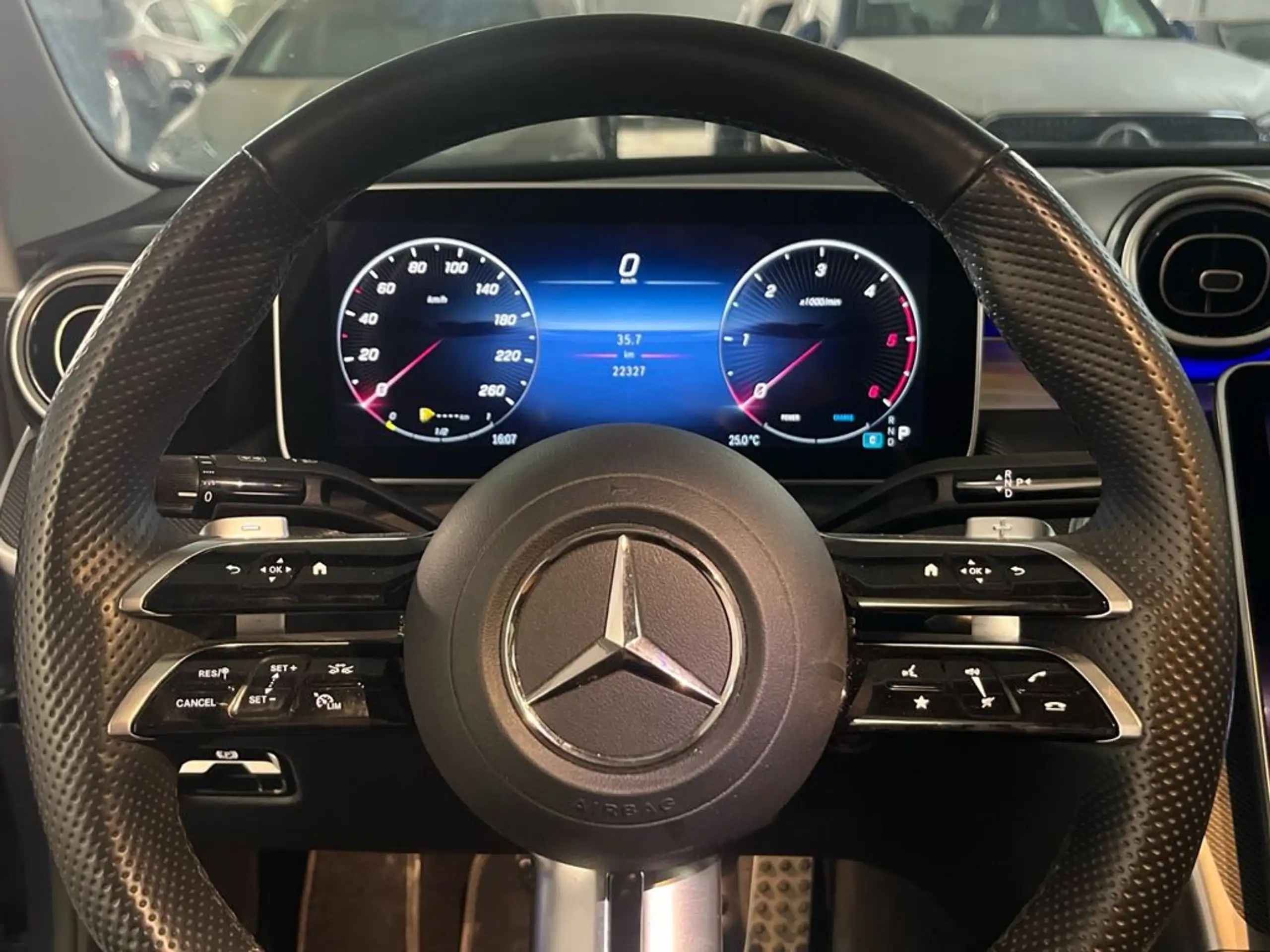 Mercedes-Benz - C 220