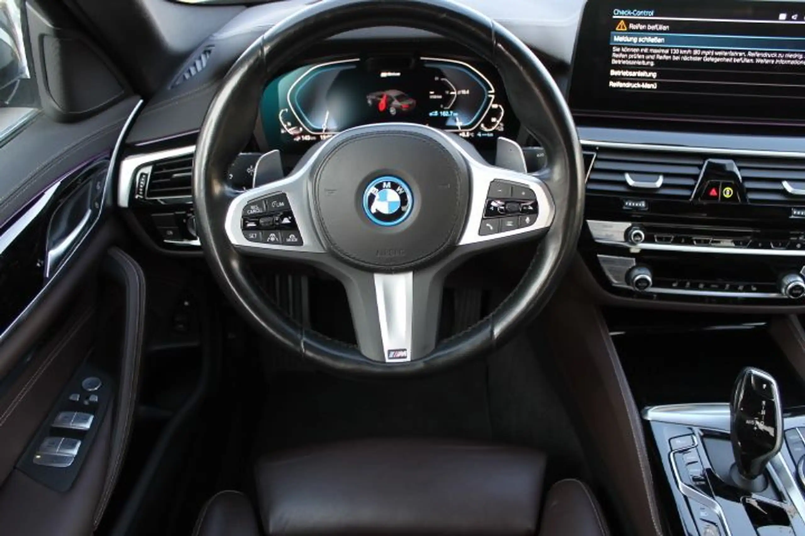 BMW - 545