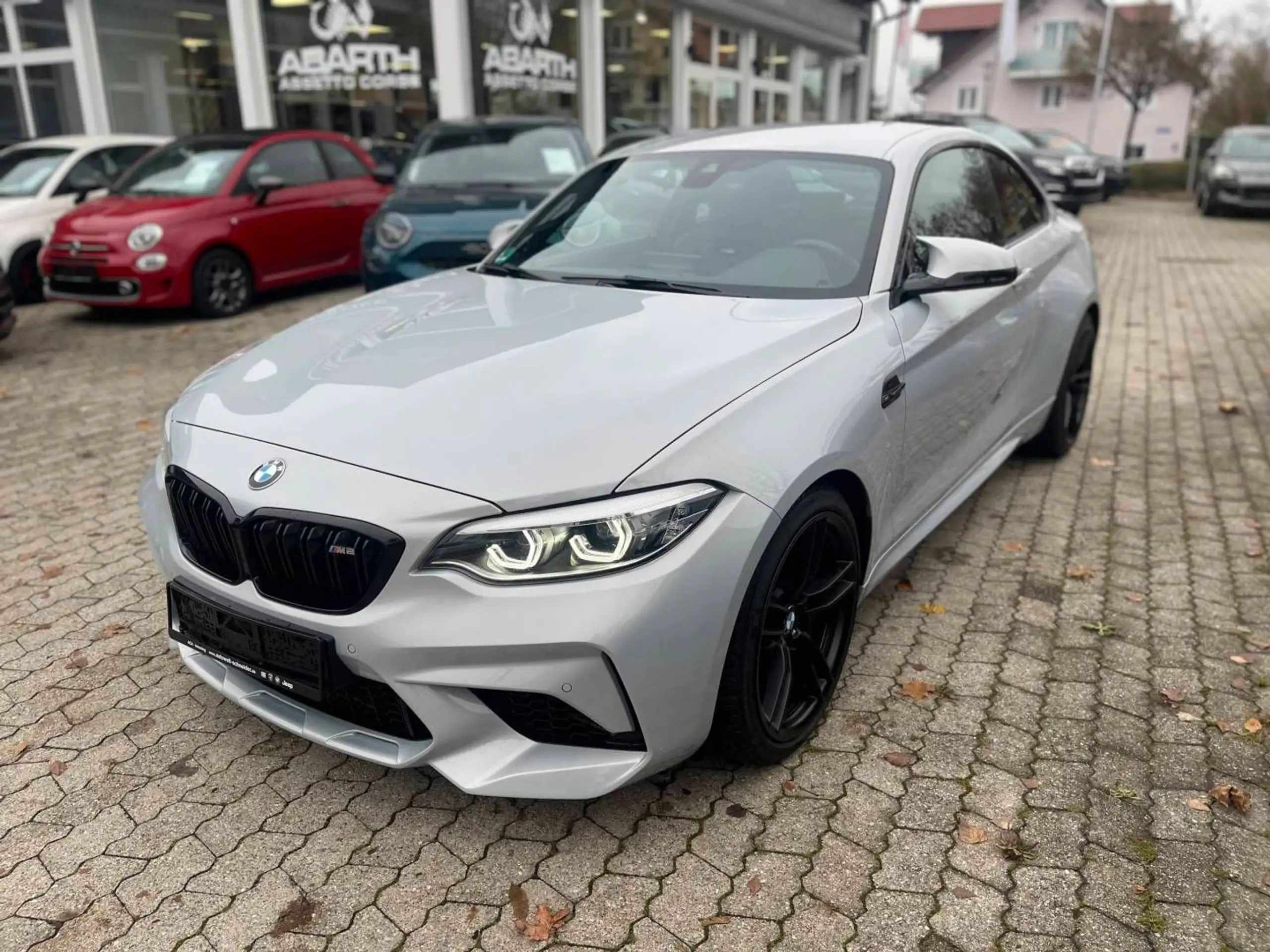 BMW - M2