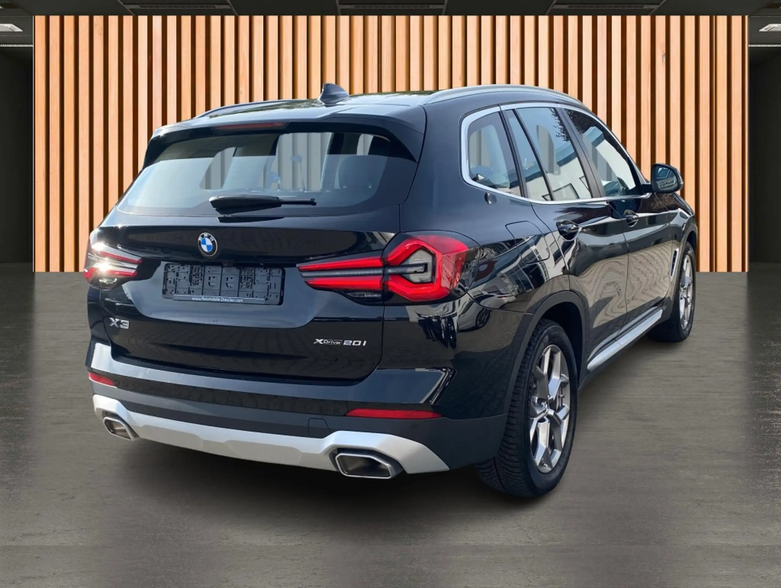 BMW - X3