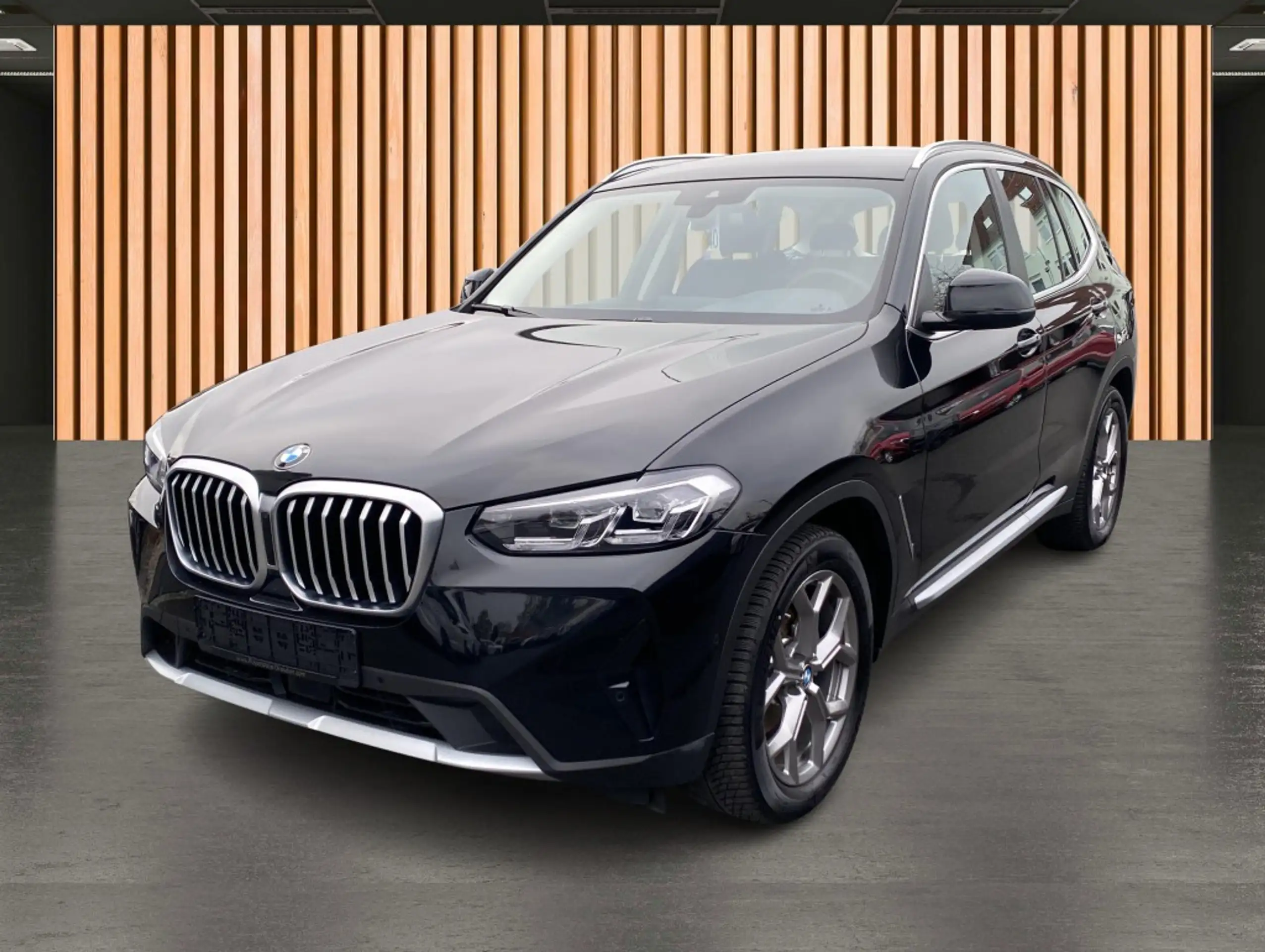 BMW - X3