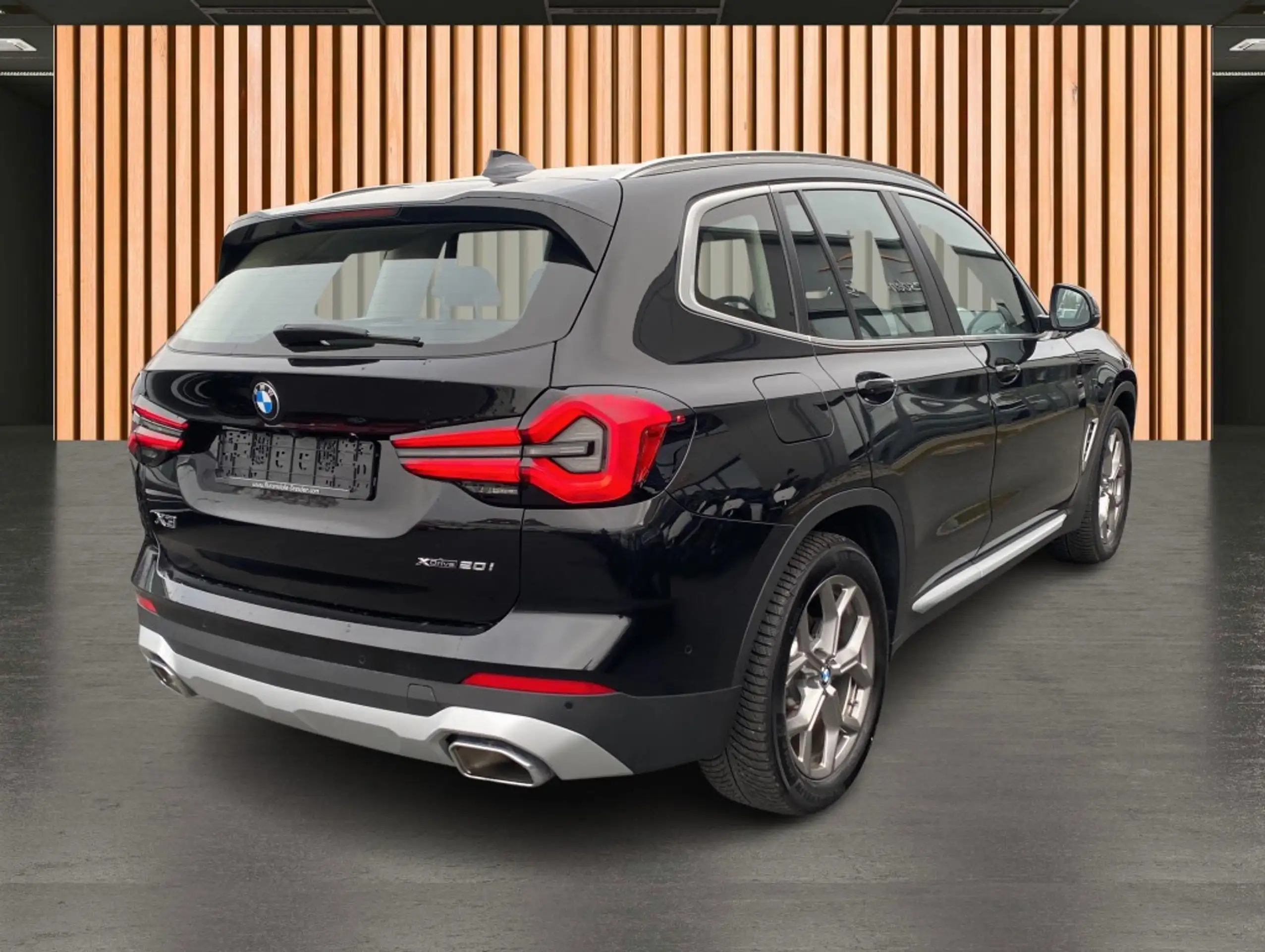 BMW - X3