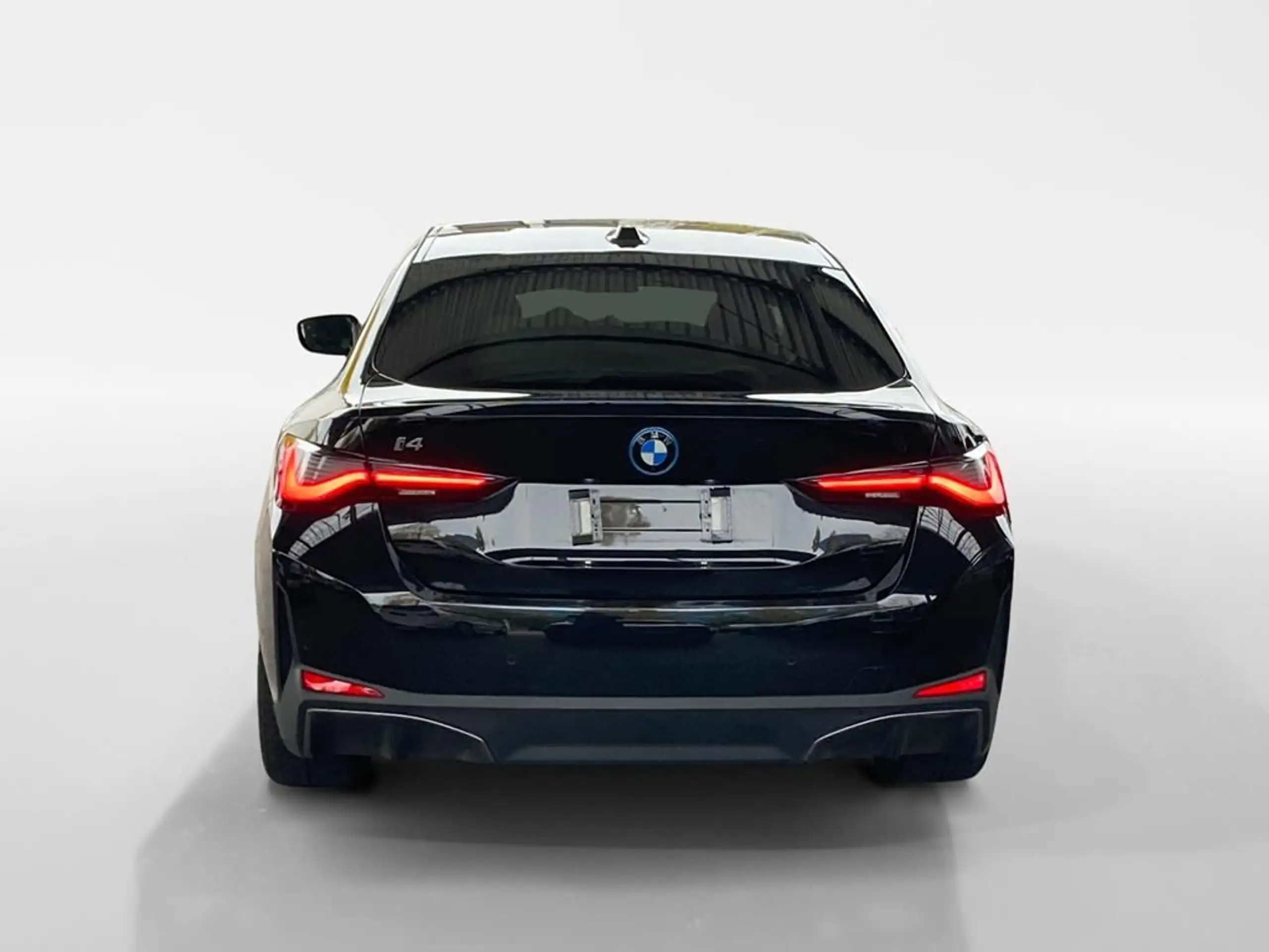 BMW - i4