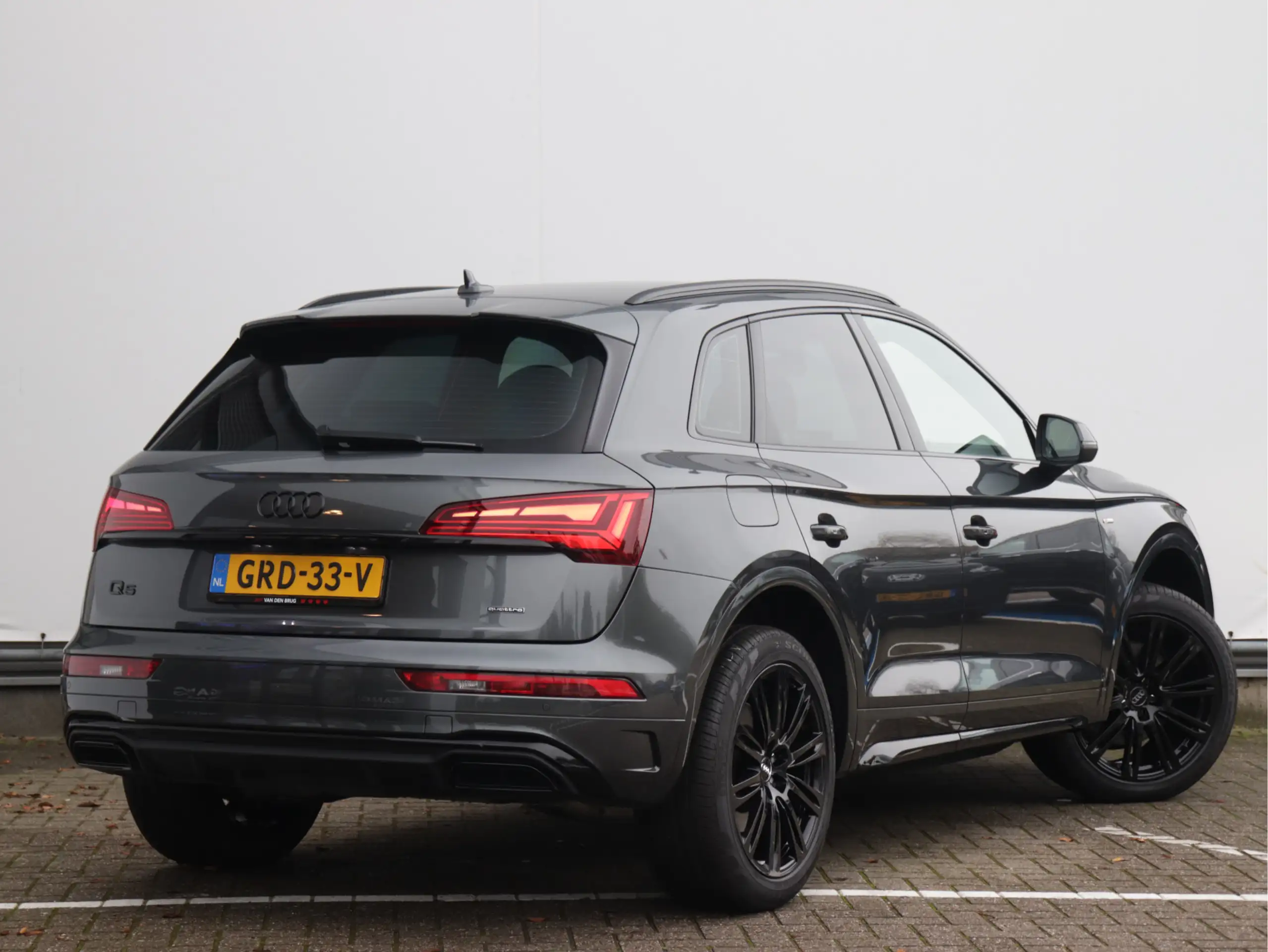 Audi - Q5