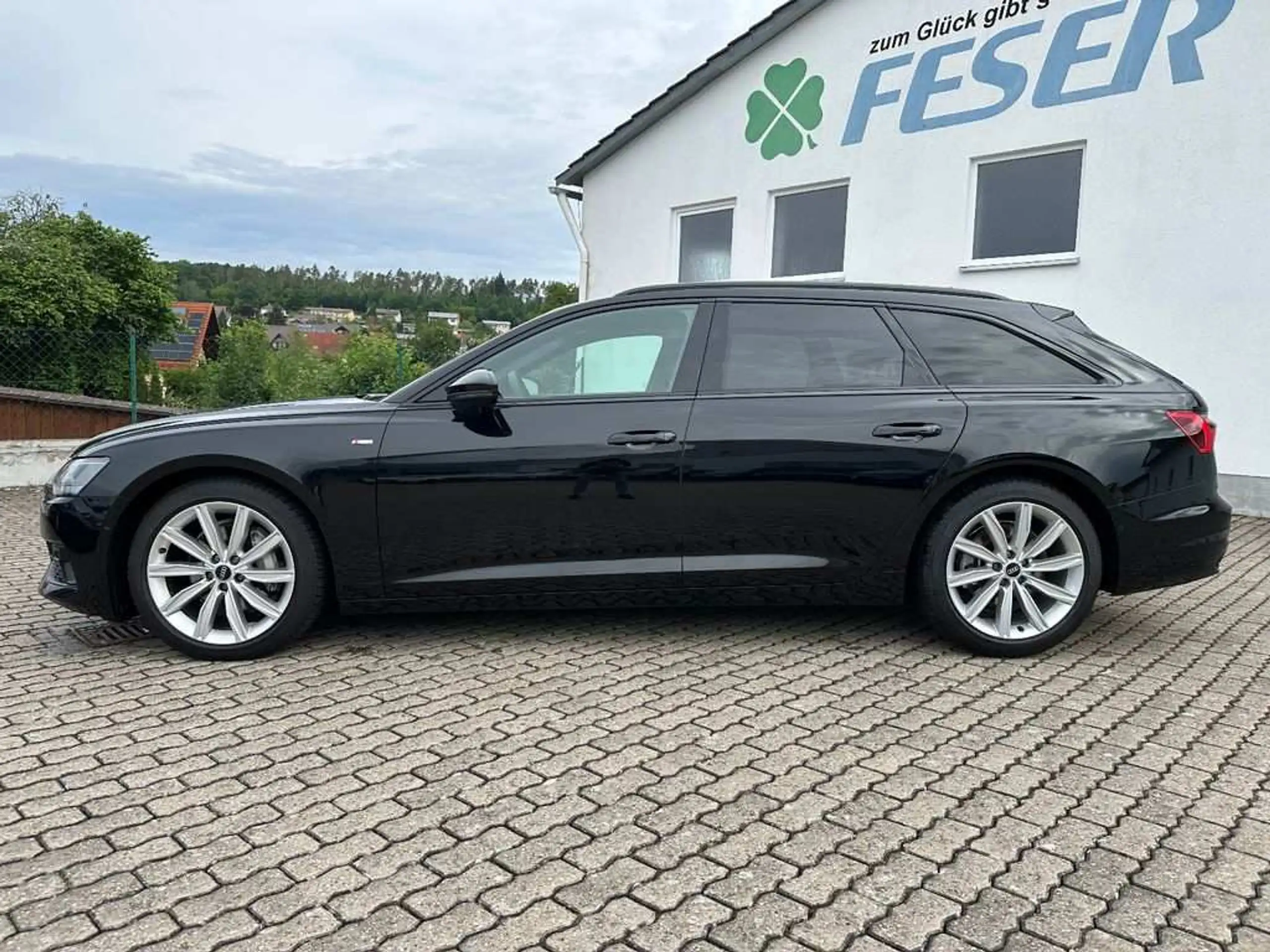 Audi - A6