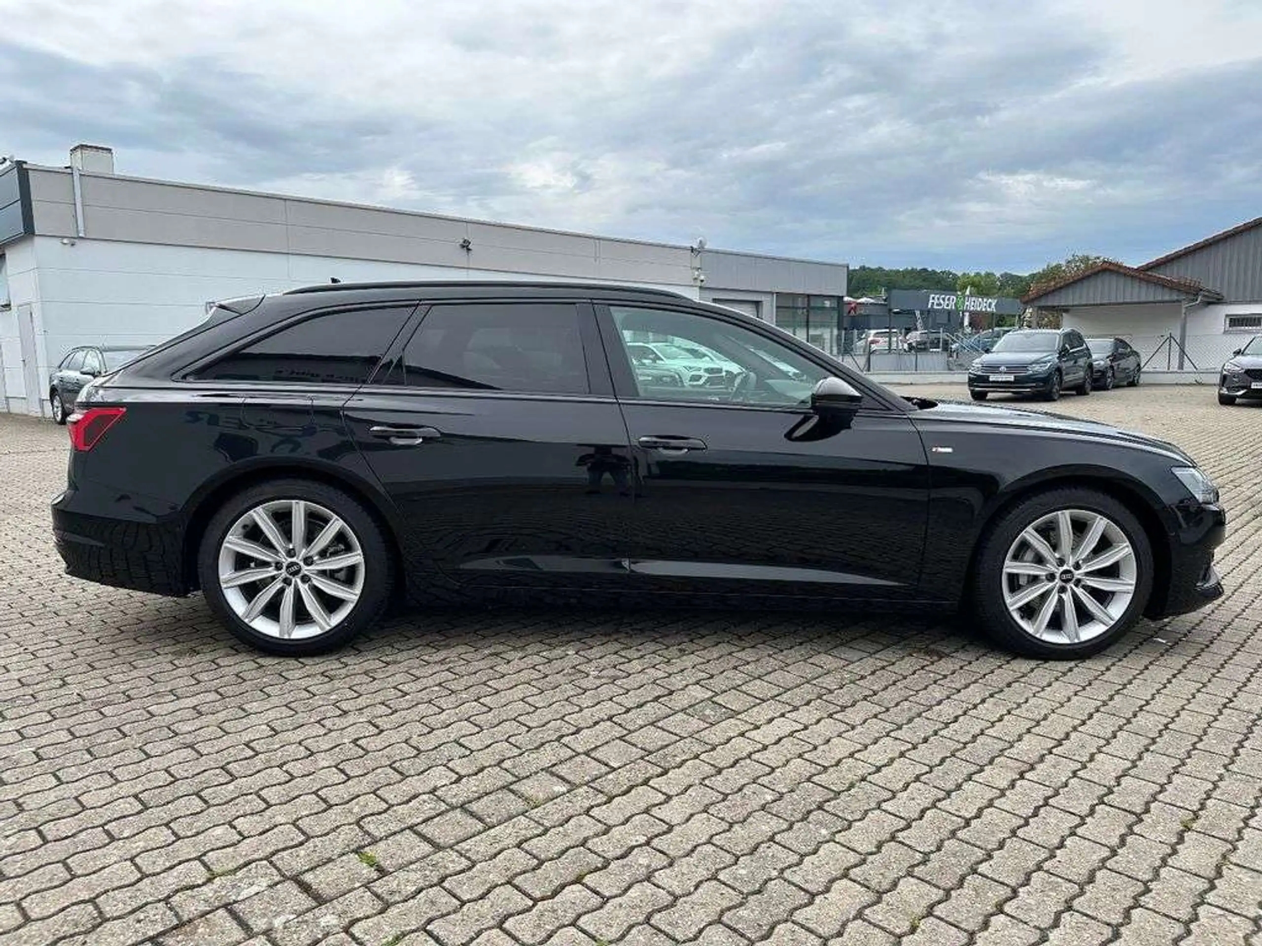 Audi - A6