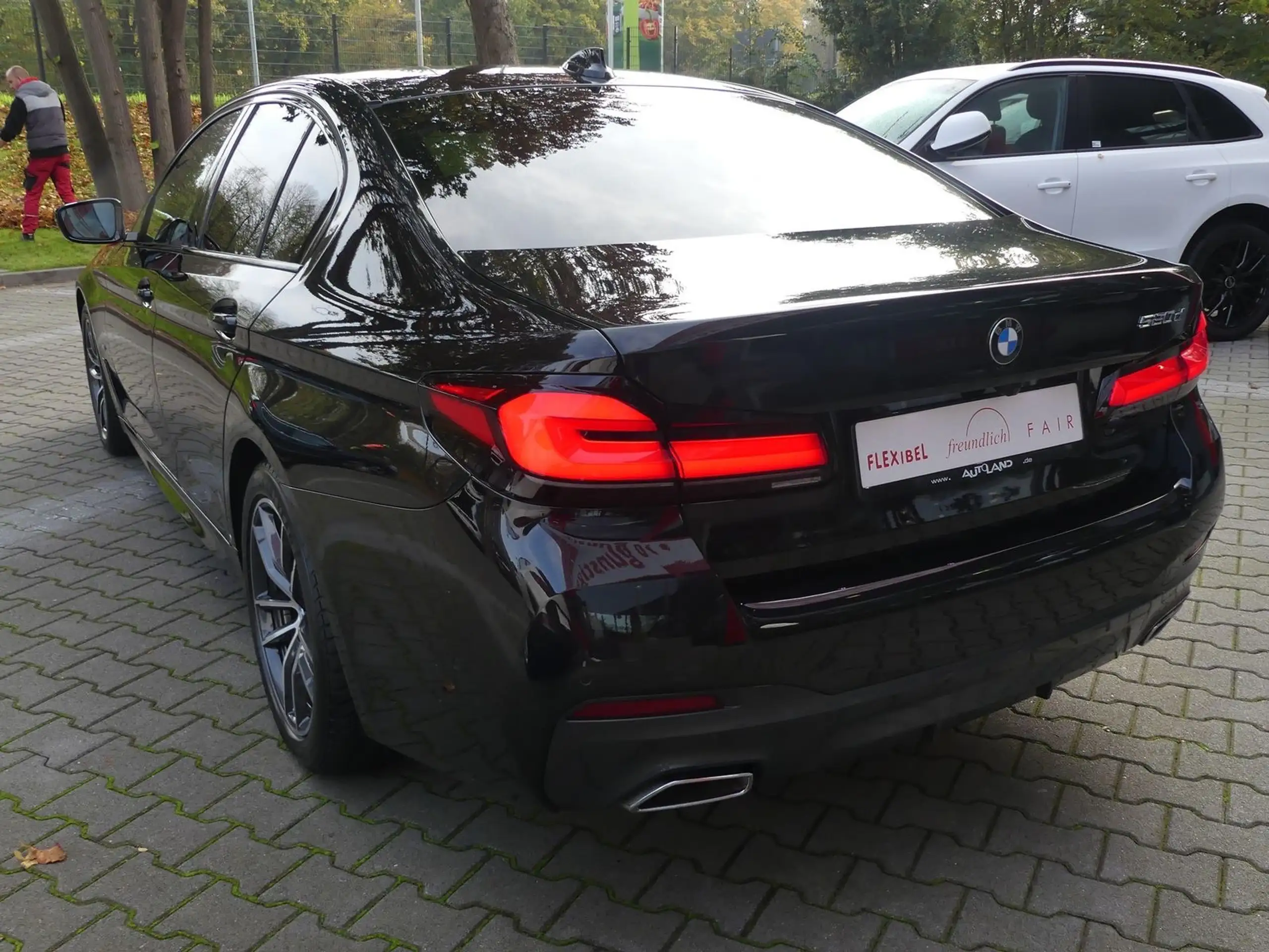 BMW - 520