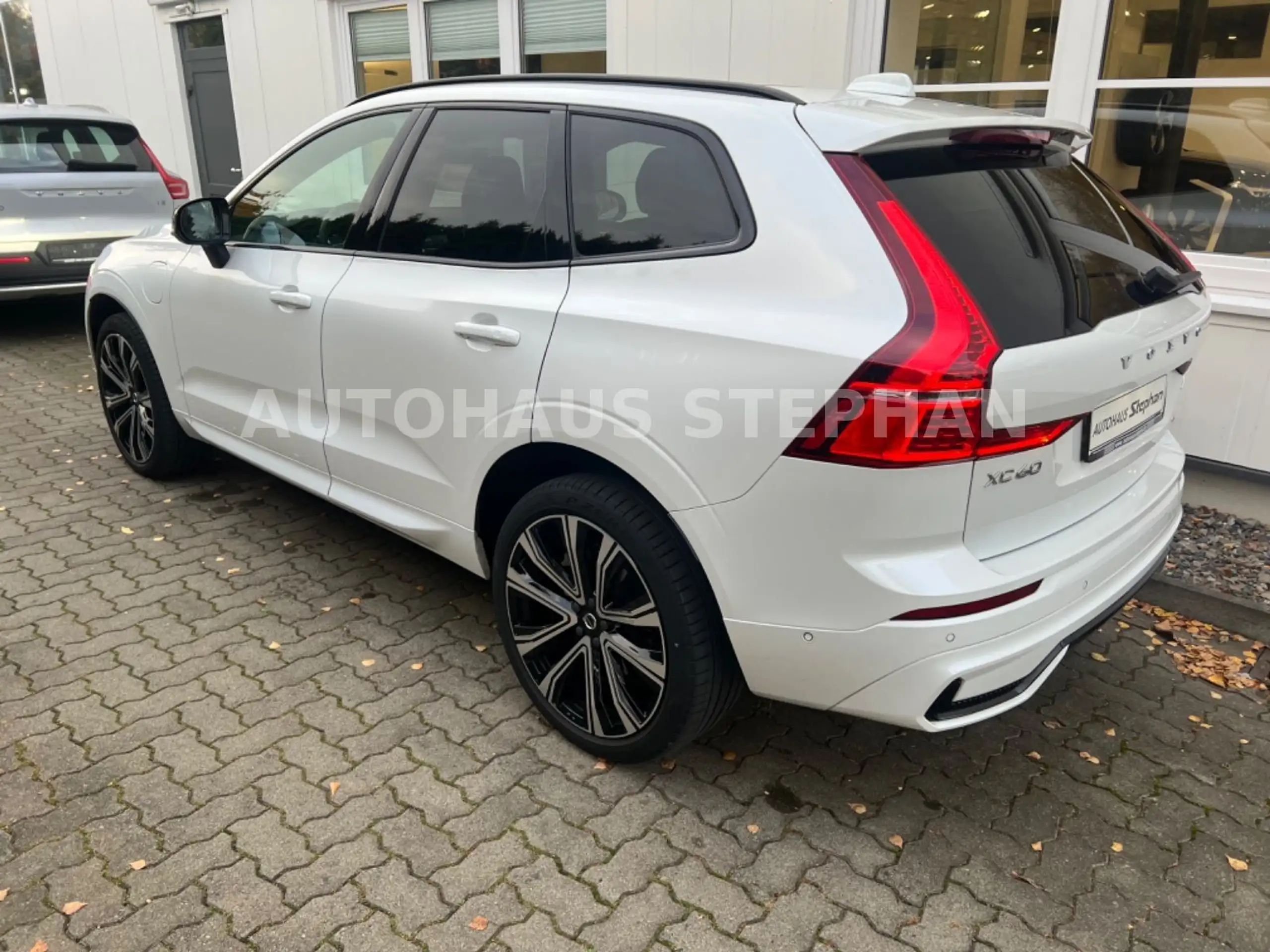 Volvo - XC60