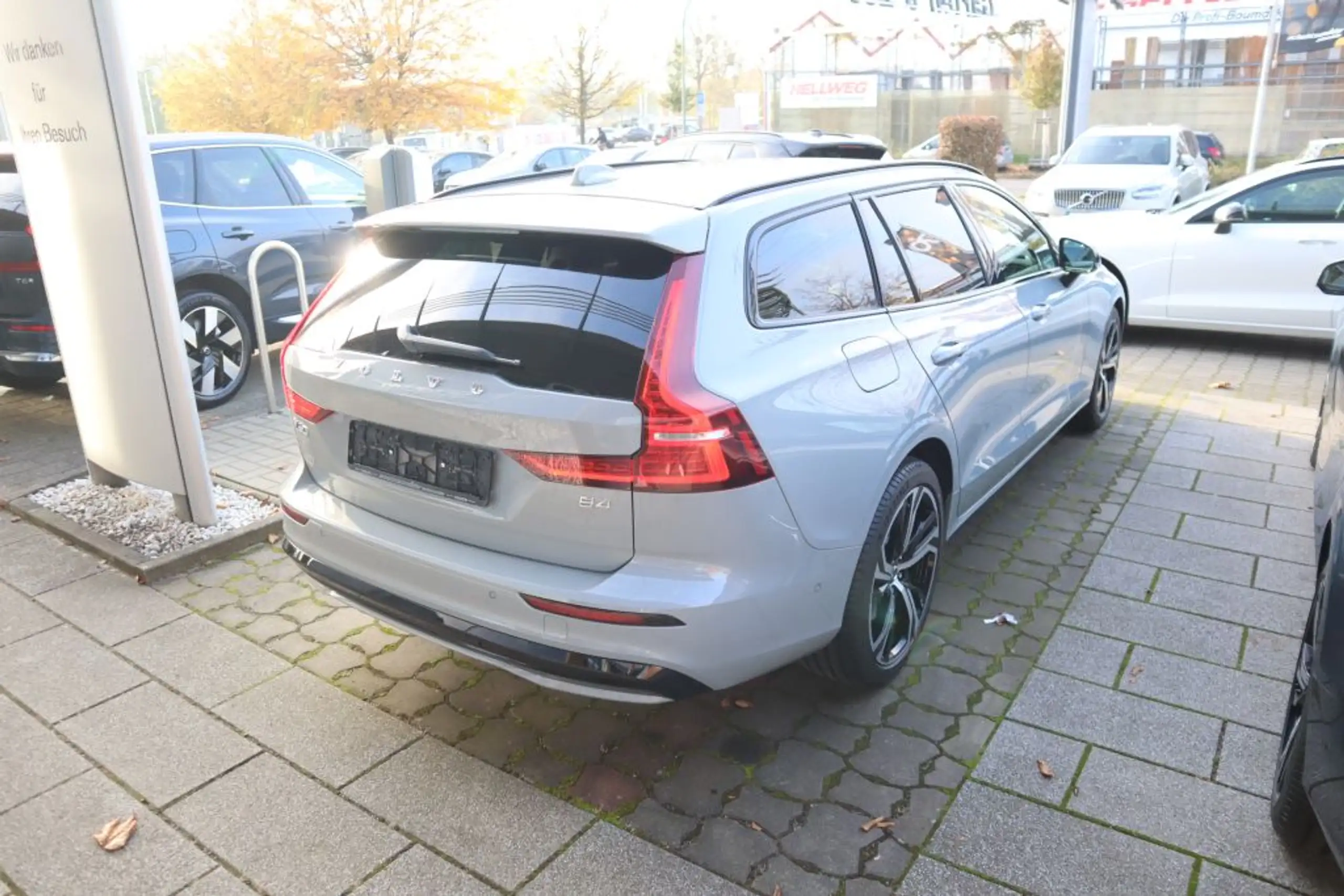 Volvo - V60