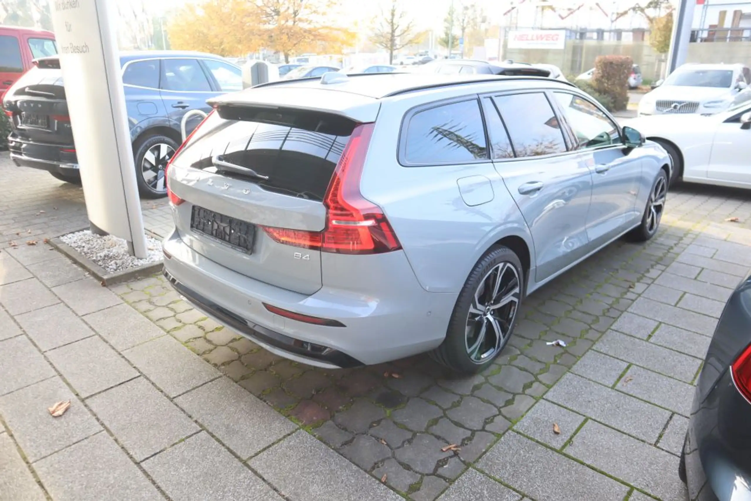 Volvo - V60