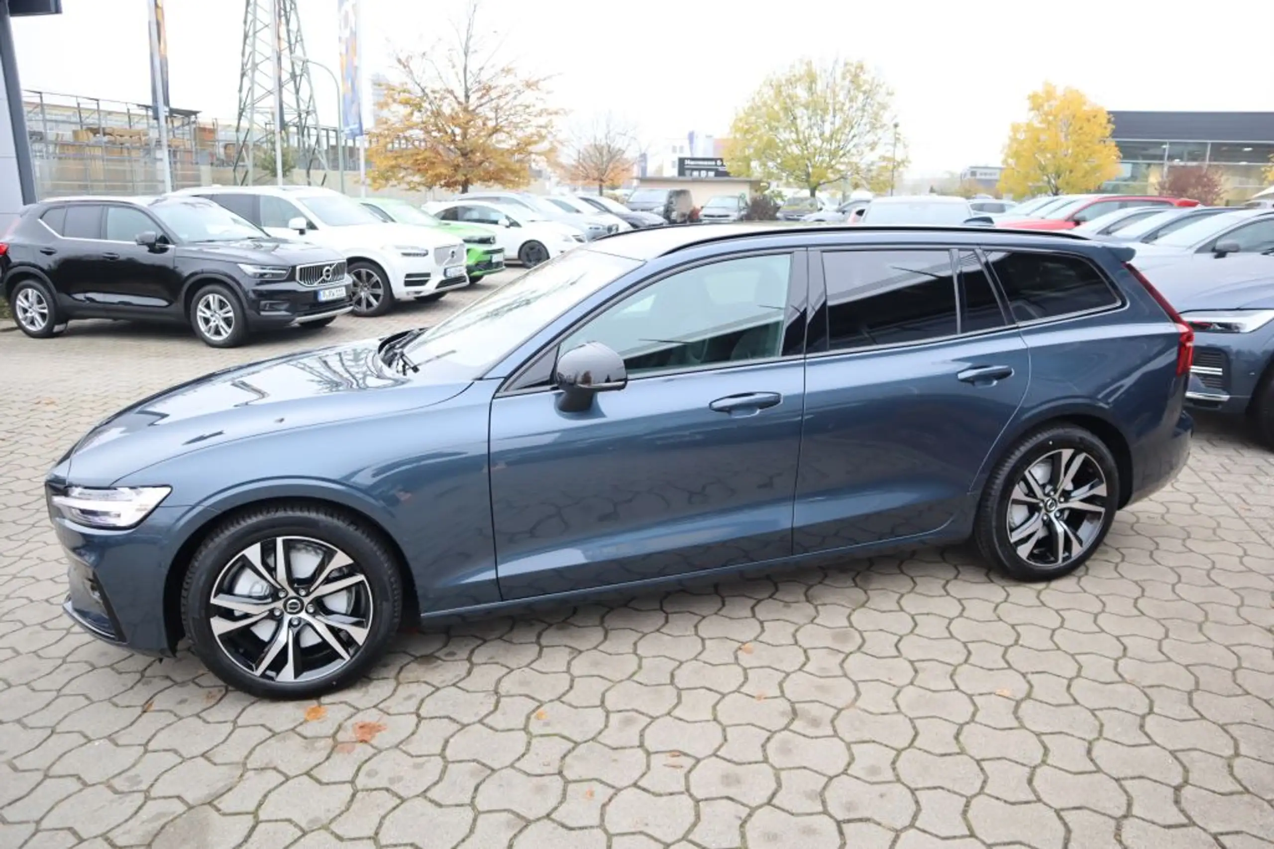 Volvo - V60