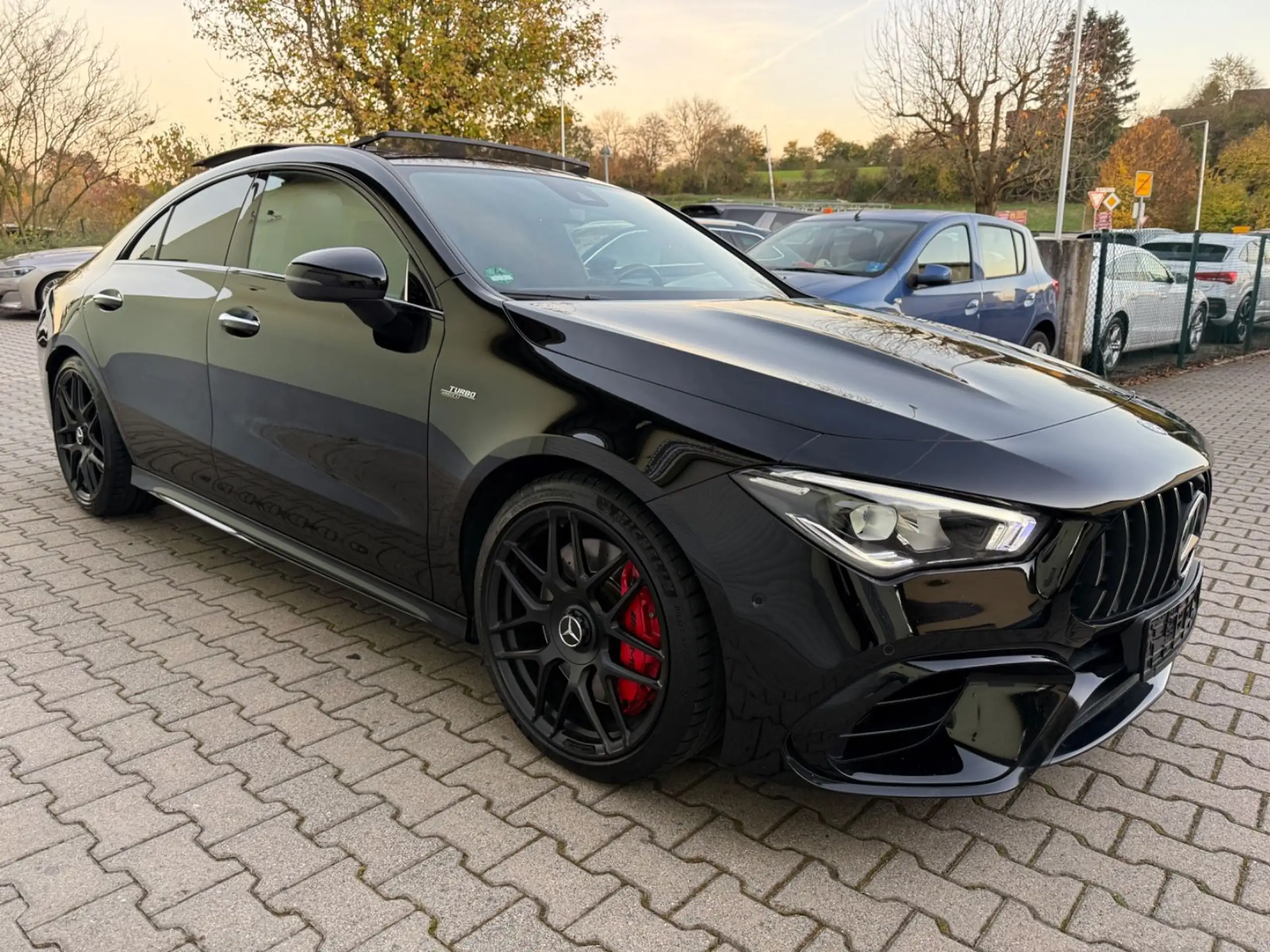 Mercedes-Benz - CLA 45 AMG