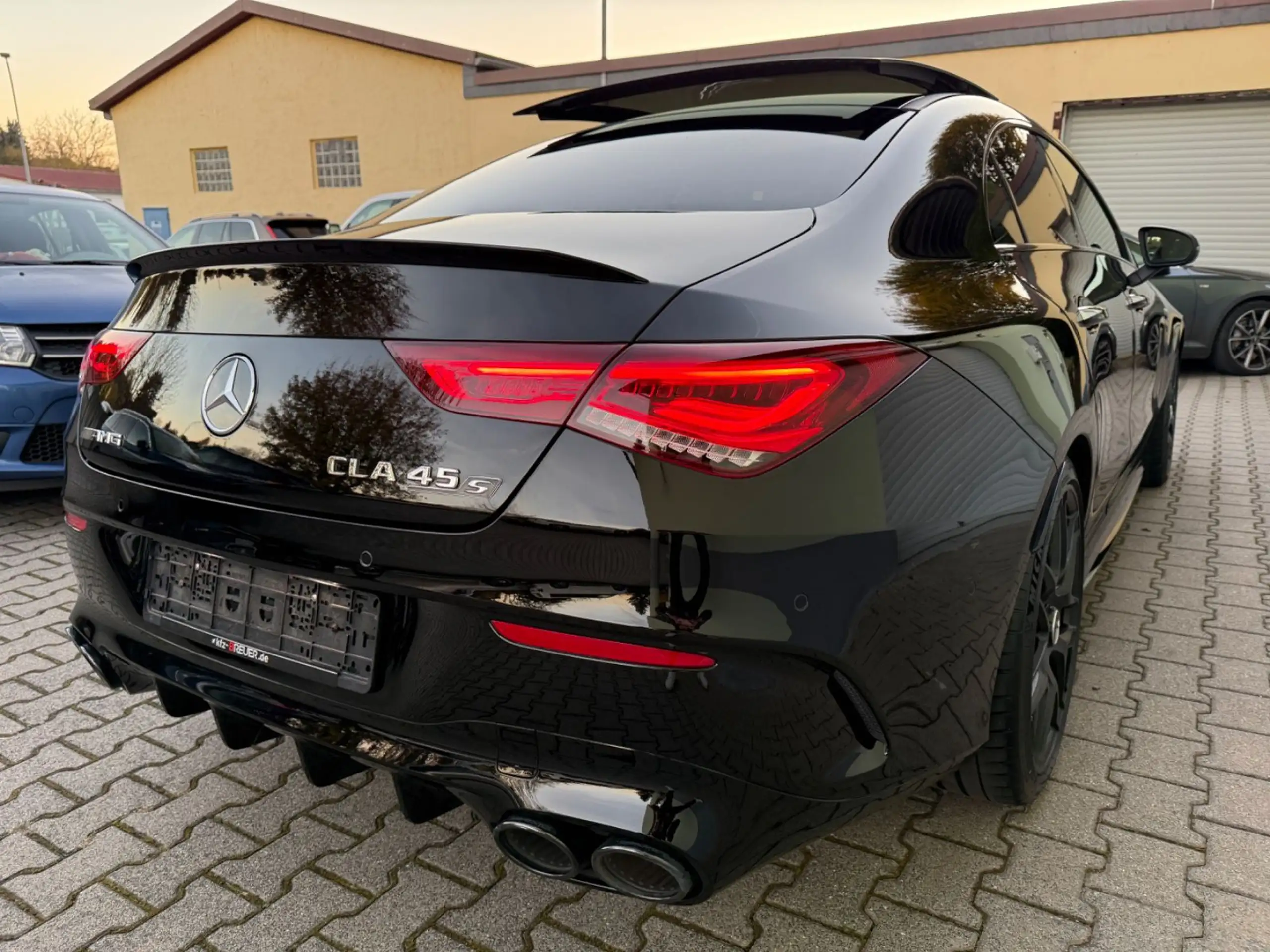 Mercedes-Benz - CLA 45 AMG