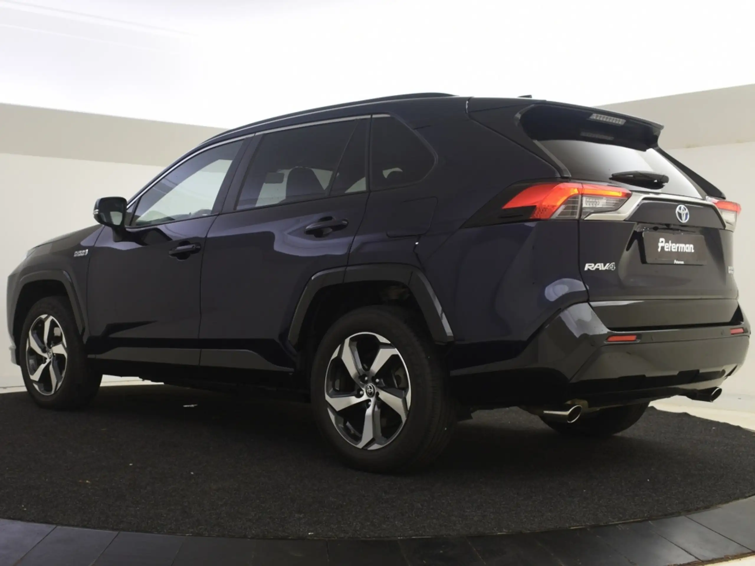 Toyota - RAV 4