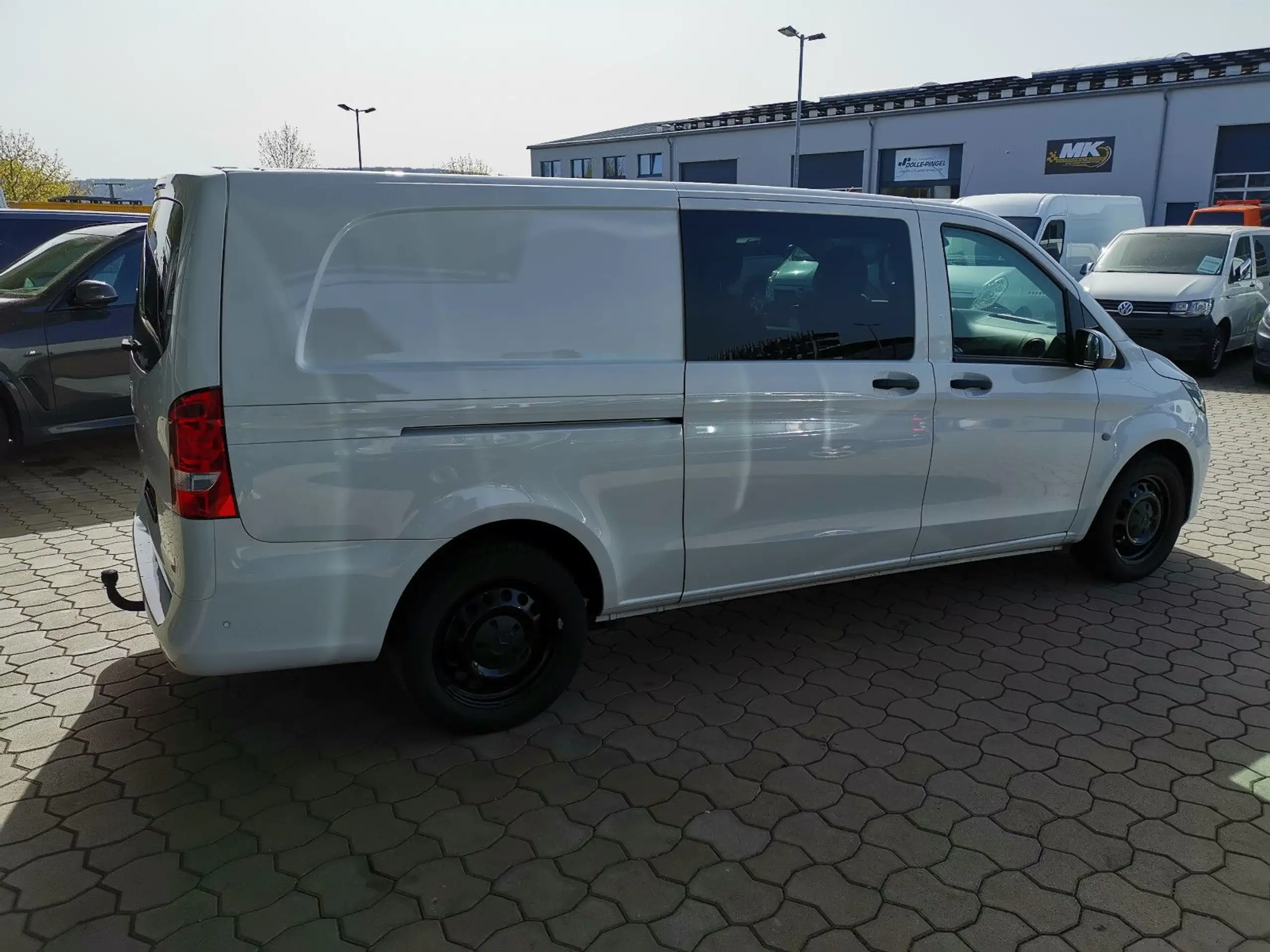 Mercedes-Benz - Vito