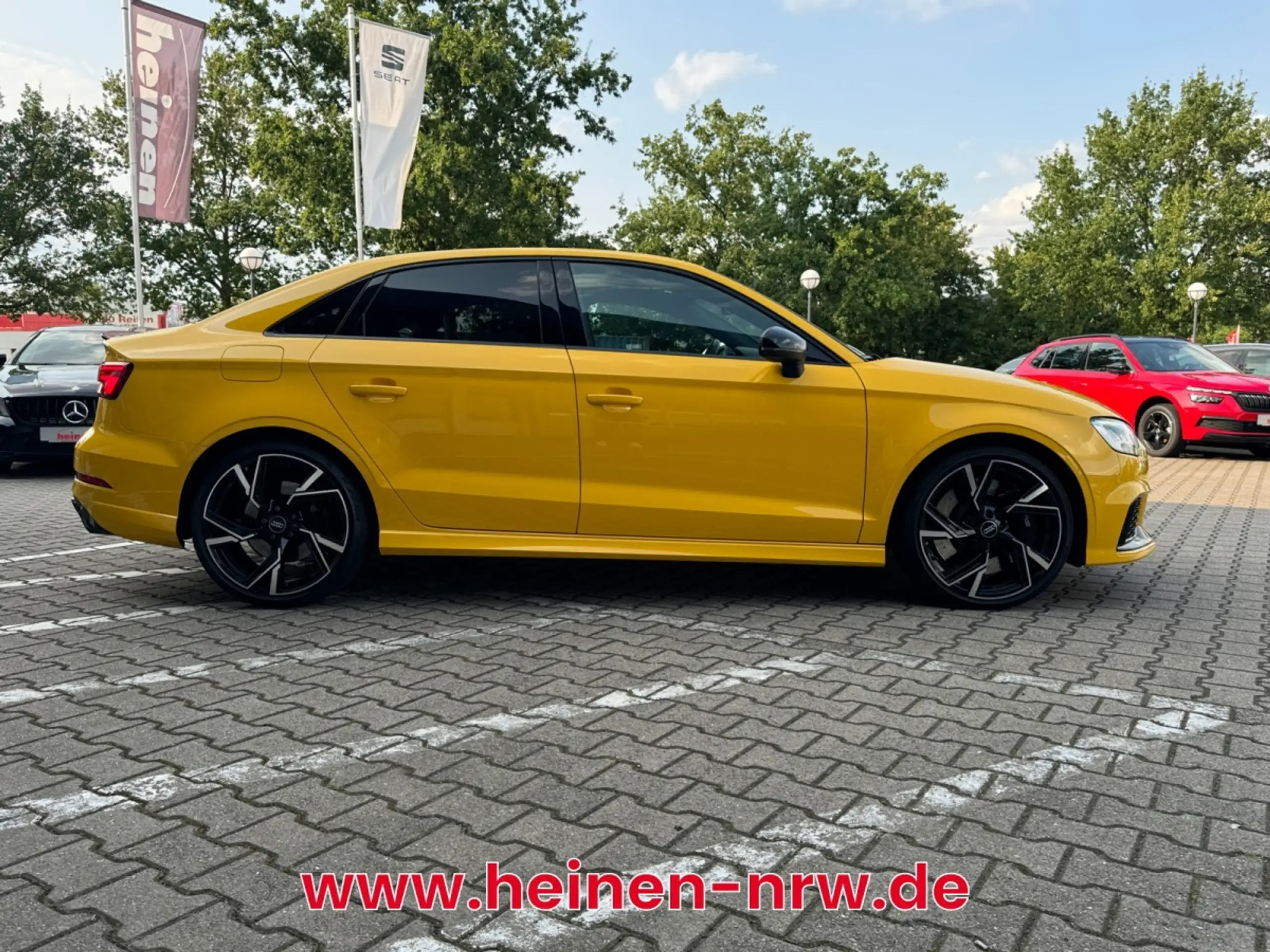 Audi - RS3