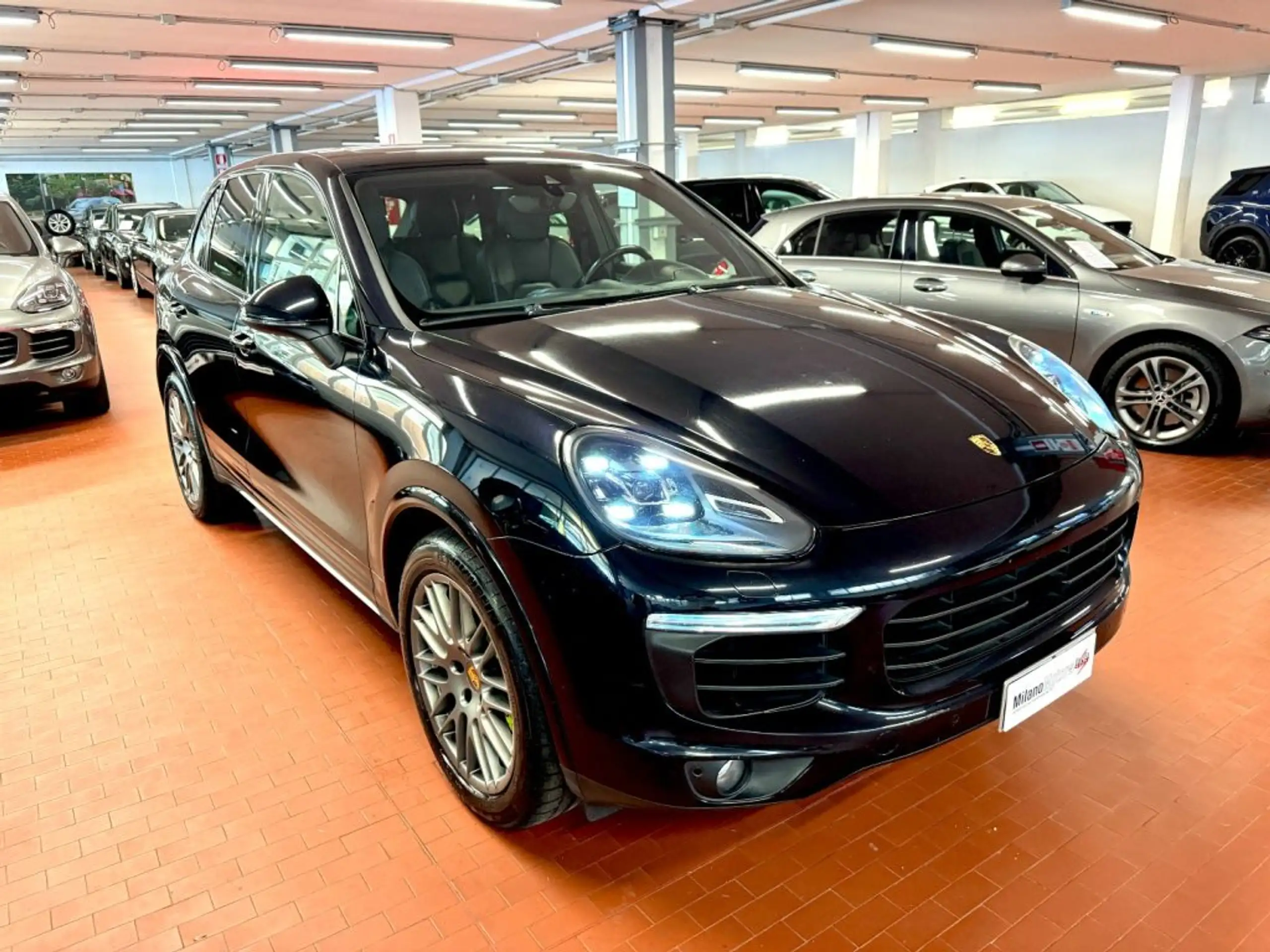 Porsche - Cayenne