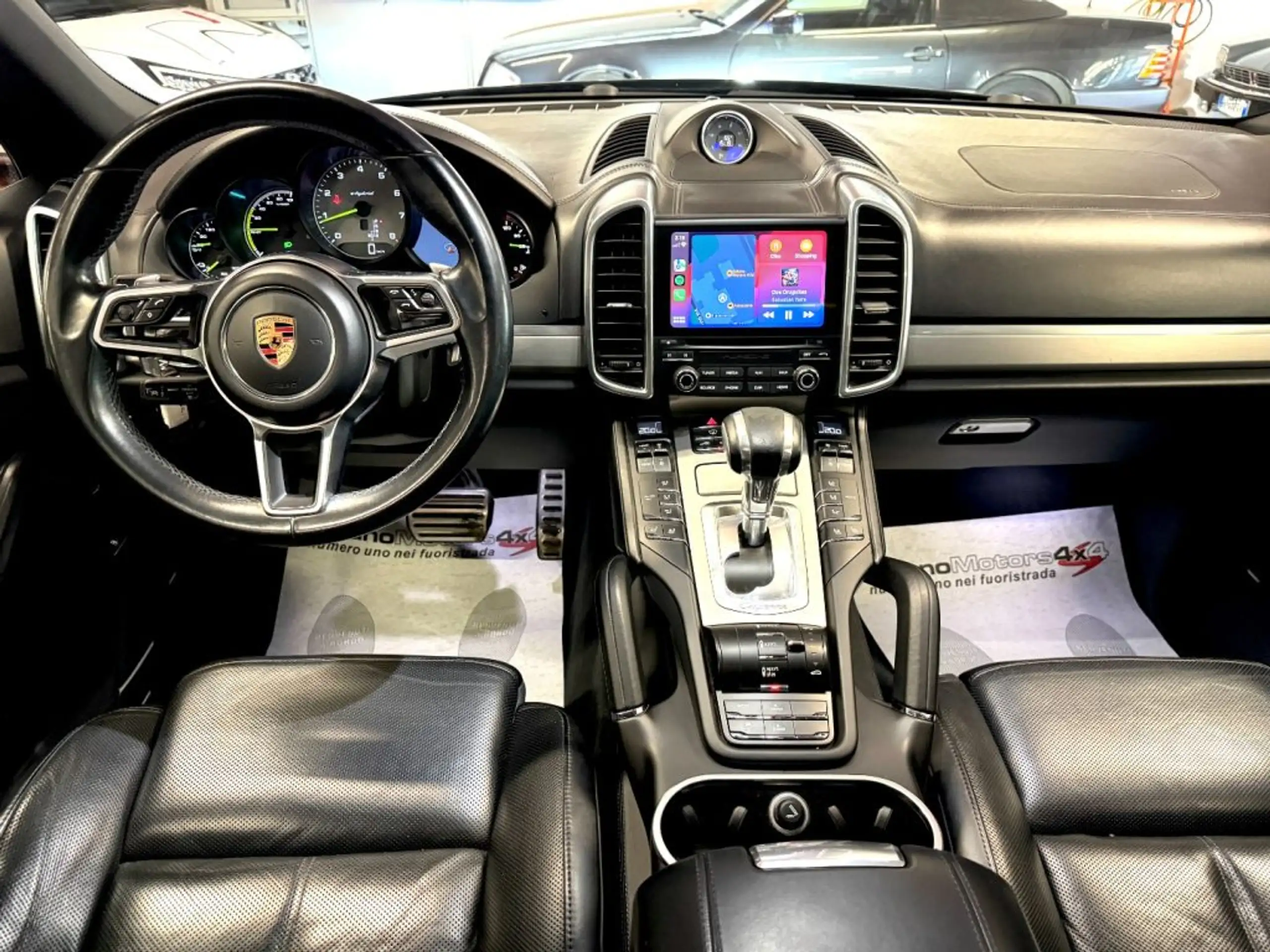 Porsche - Cayenne