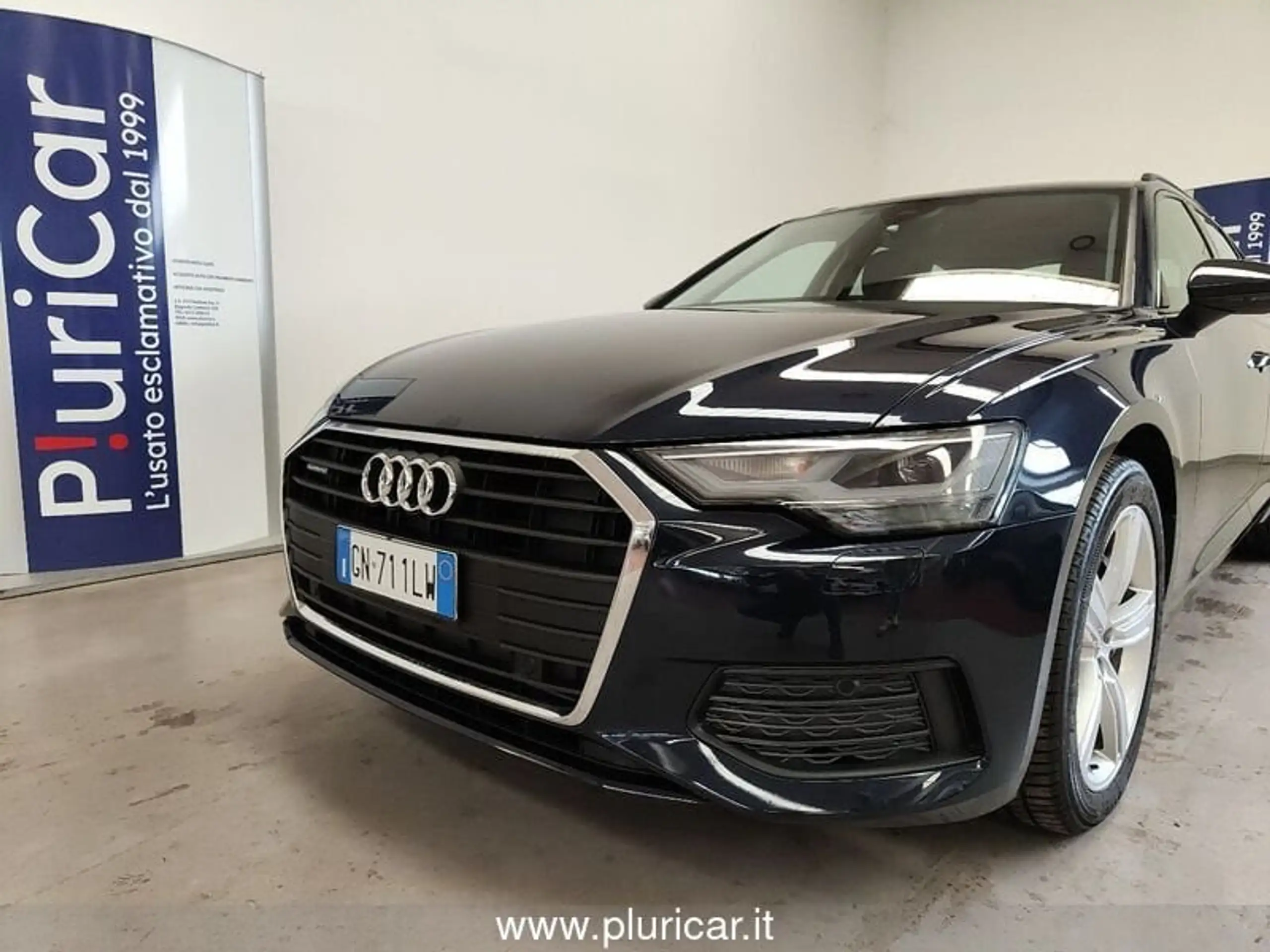 Audi - A6