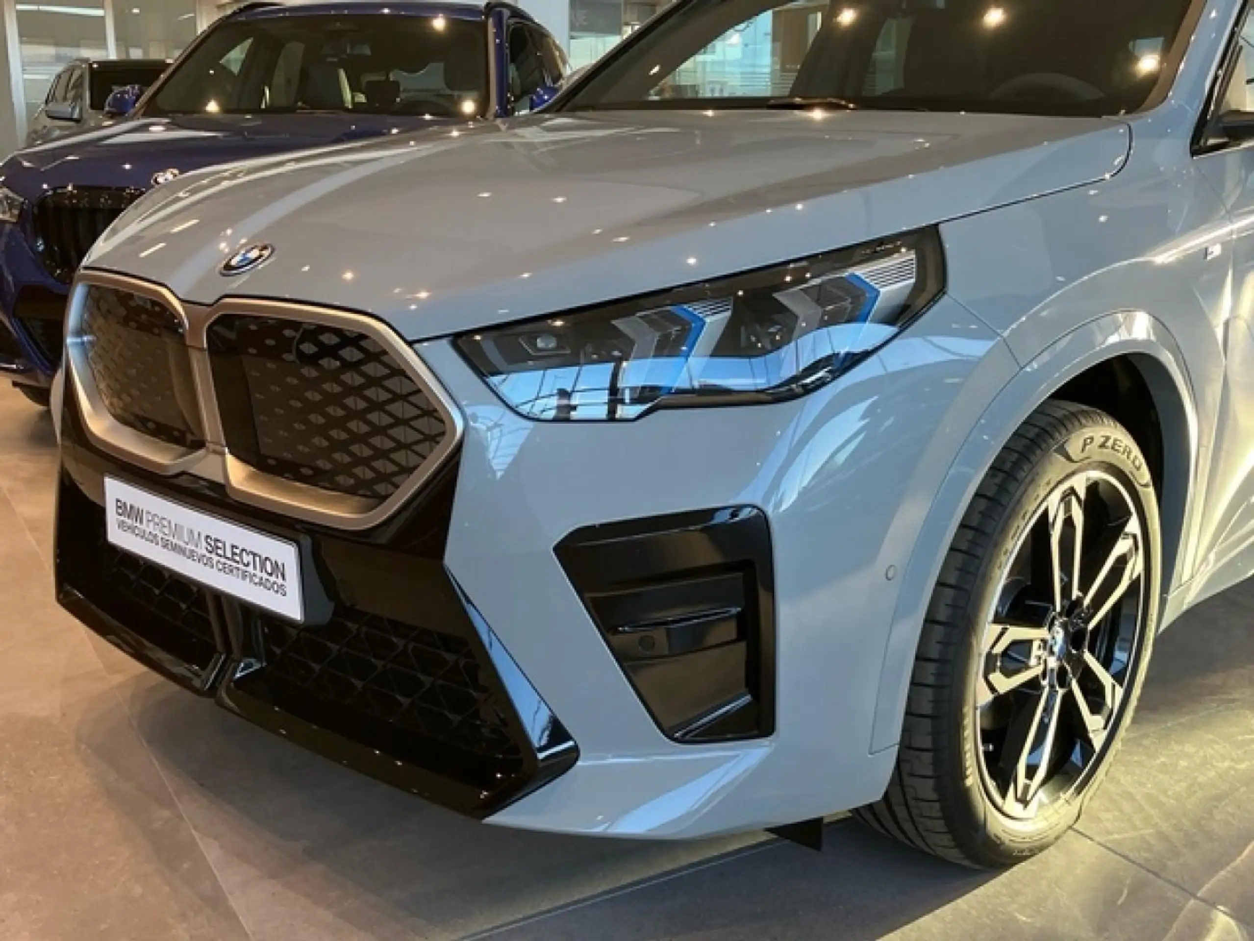 BMW - X2