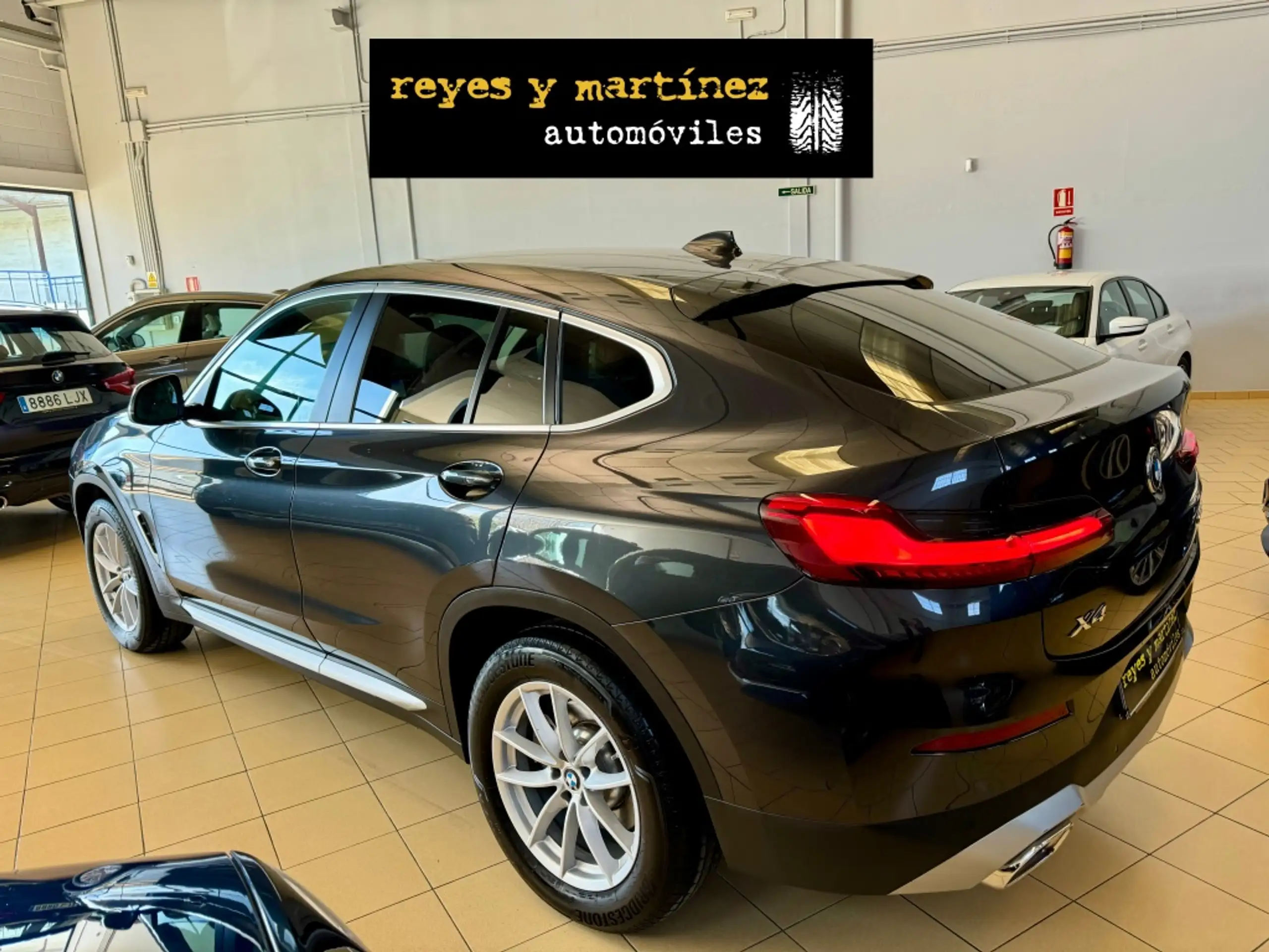 BMW - X4