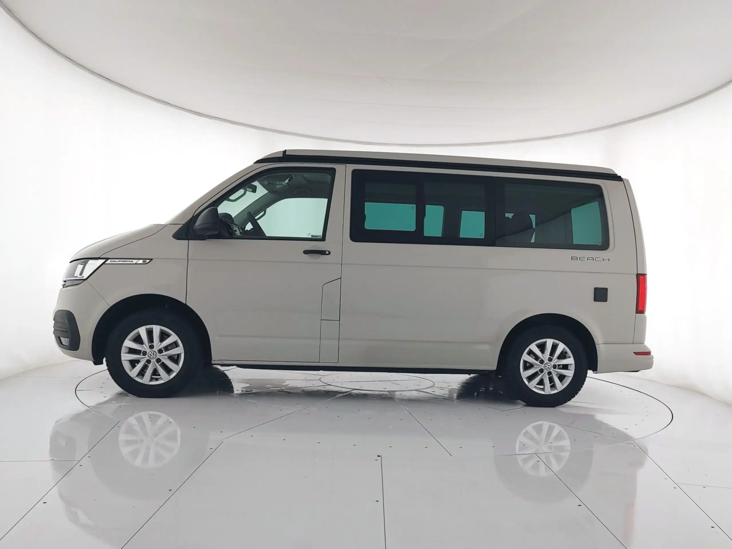 Volkswagen - T6.1 California