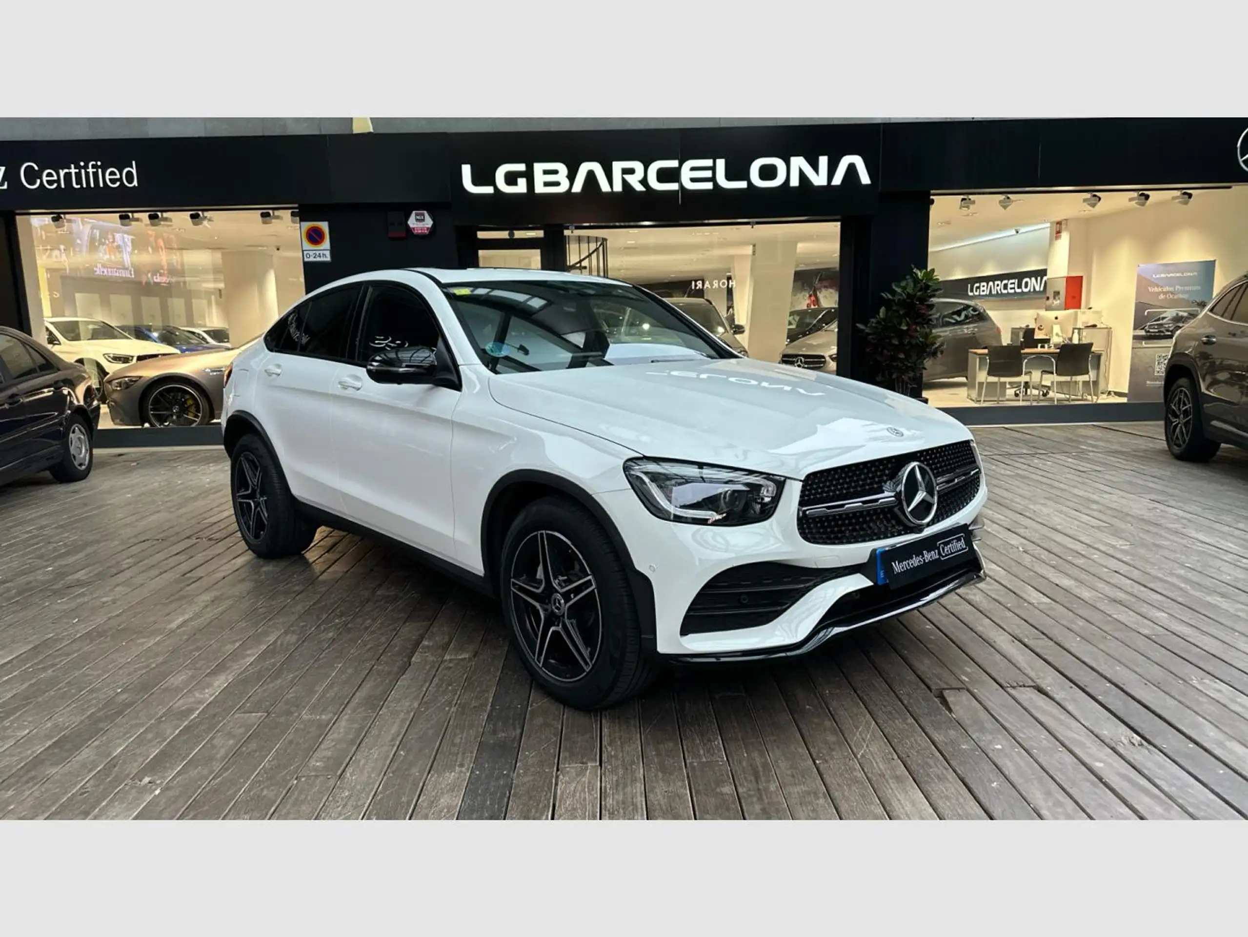 Mercedes-Benz - GLC 200