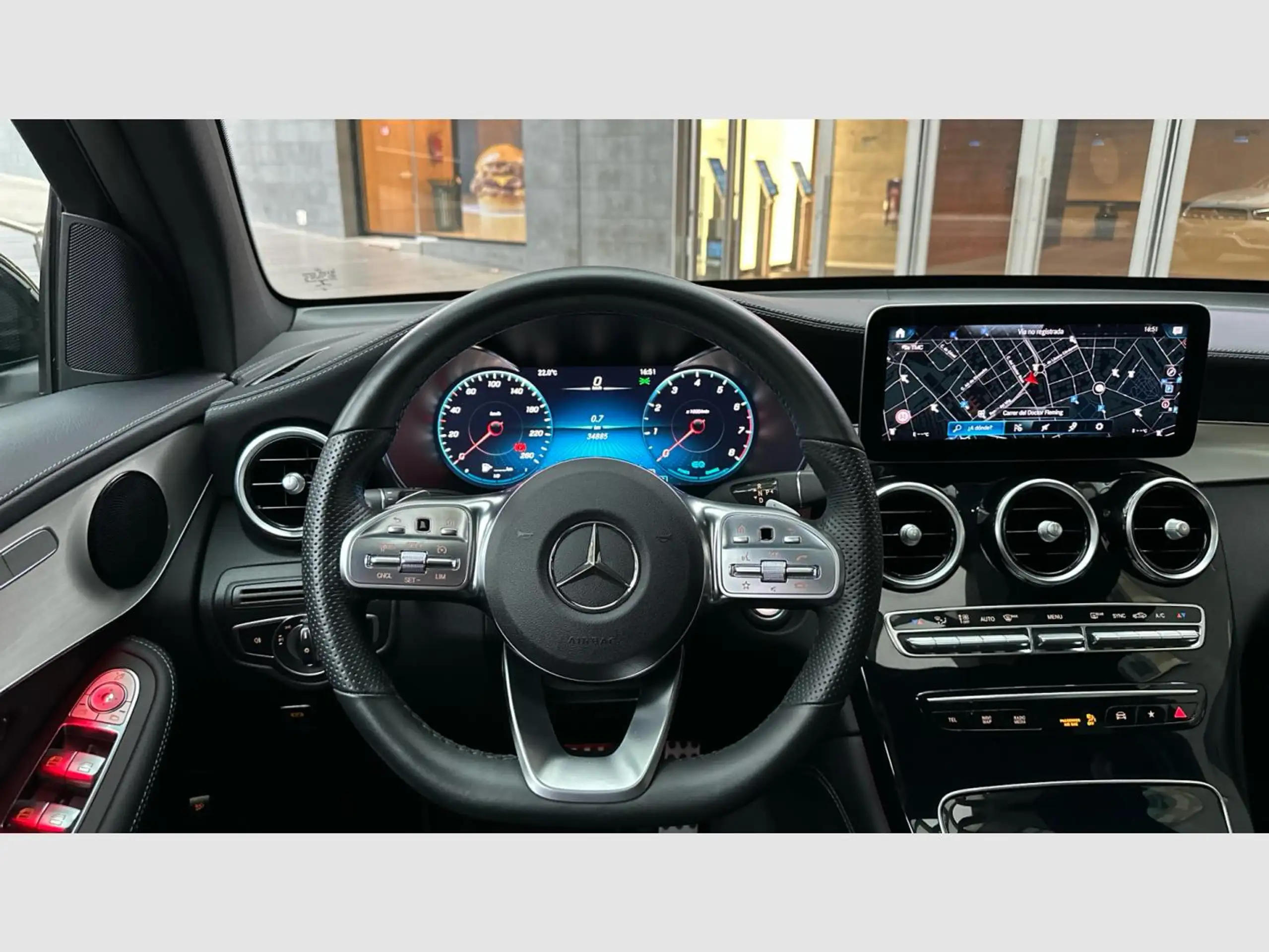 Mercedes-Benz - GLC 200