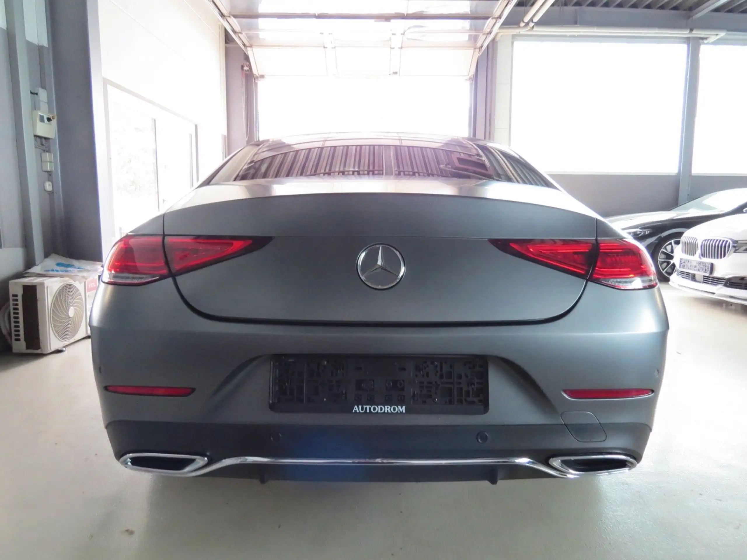 Mercedes-Benz - CLS 400