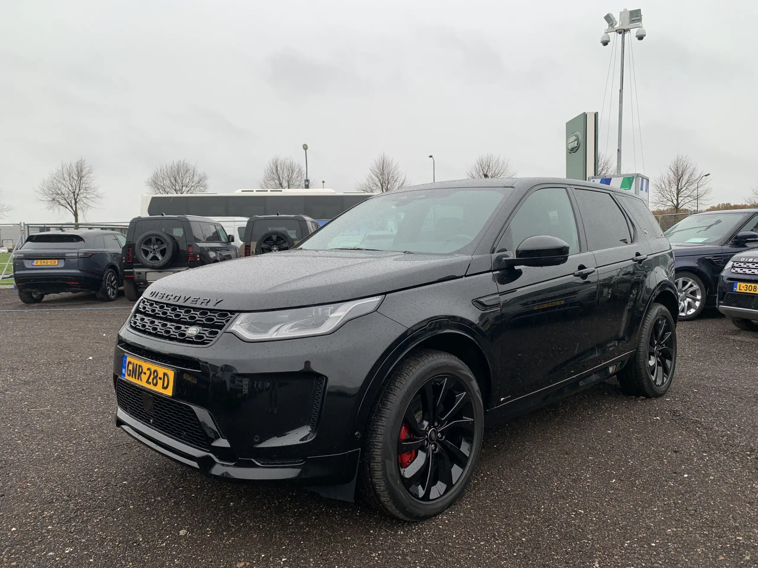 Land Rover - Discovery Sport