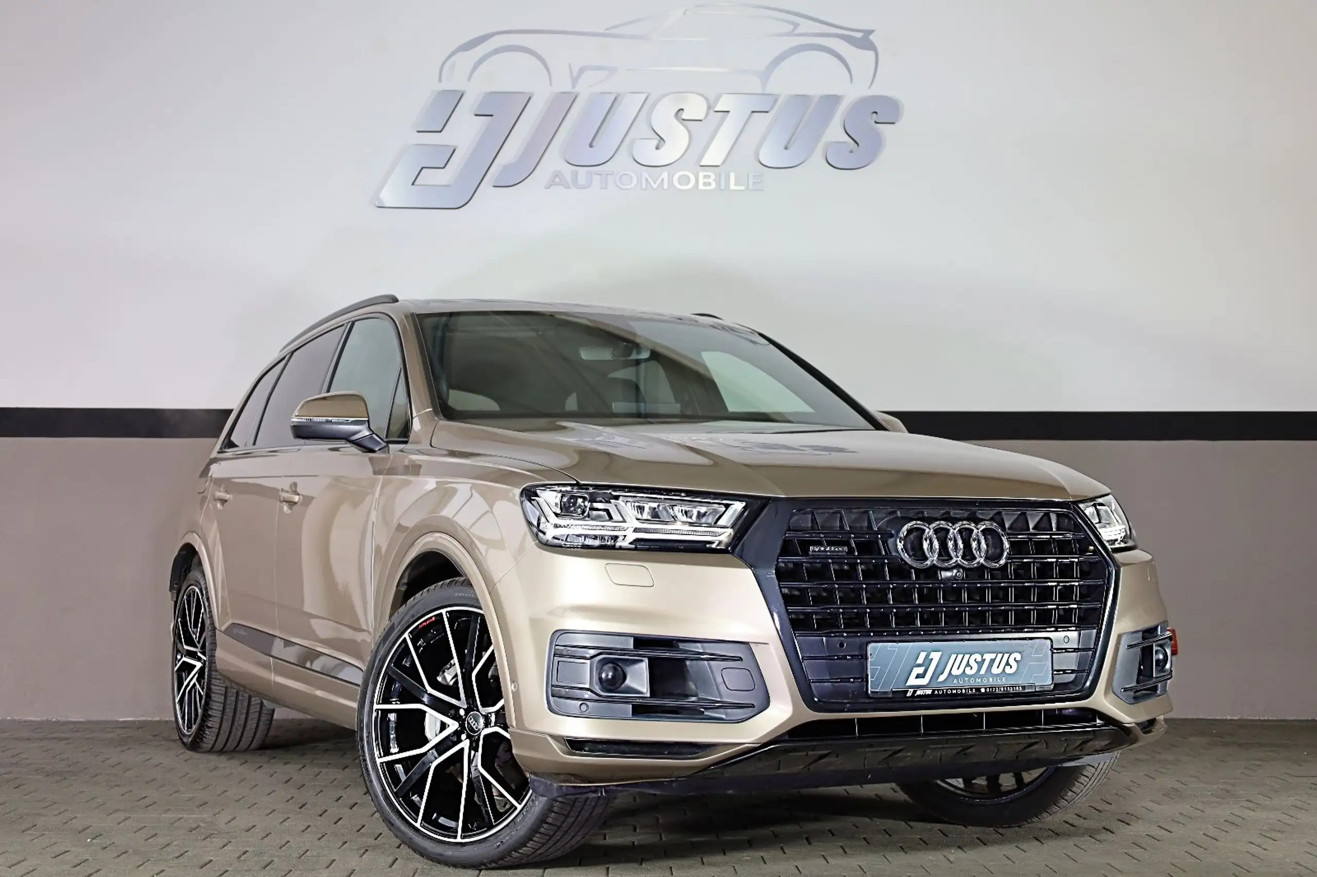 Audi - Q7