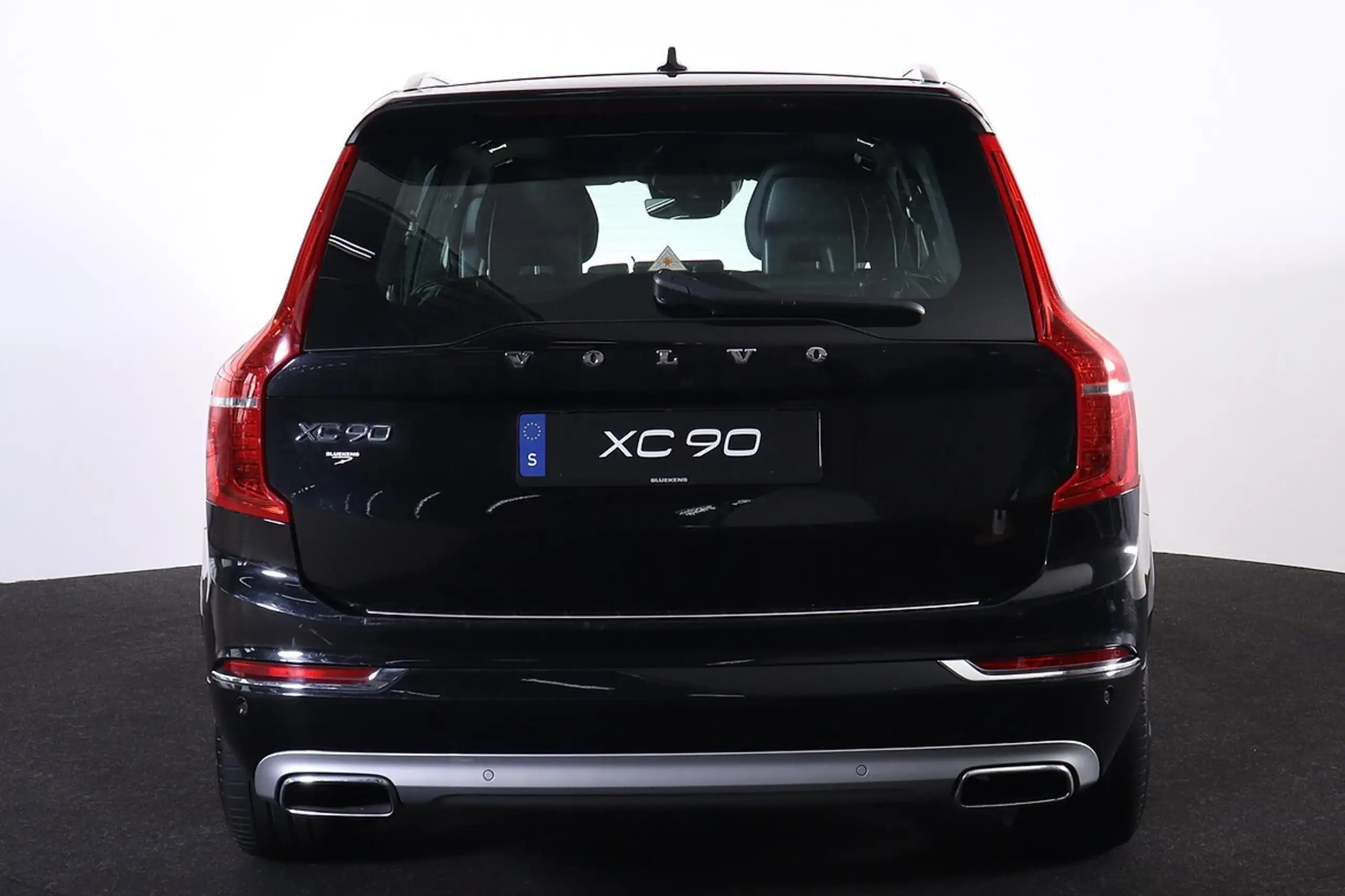 Volvo - XC90