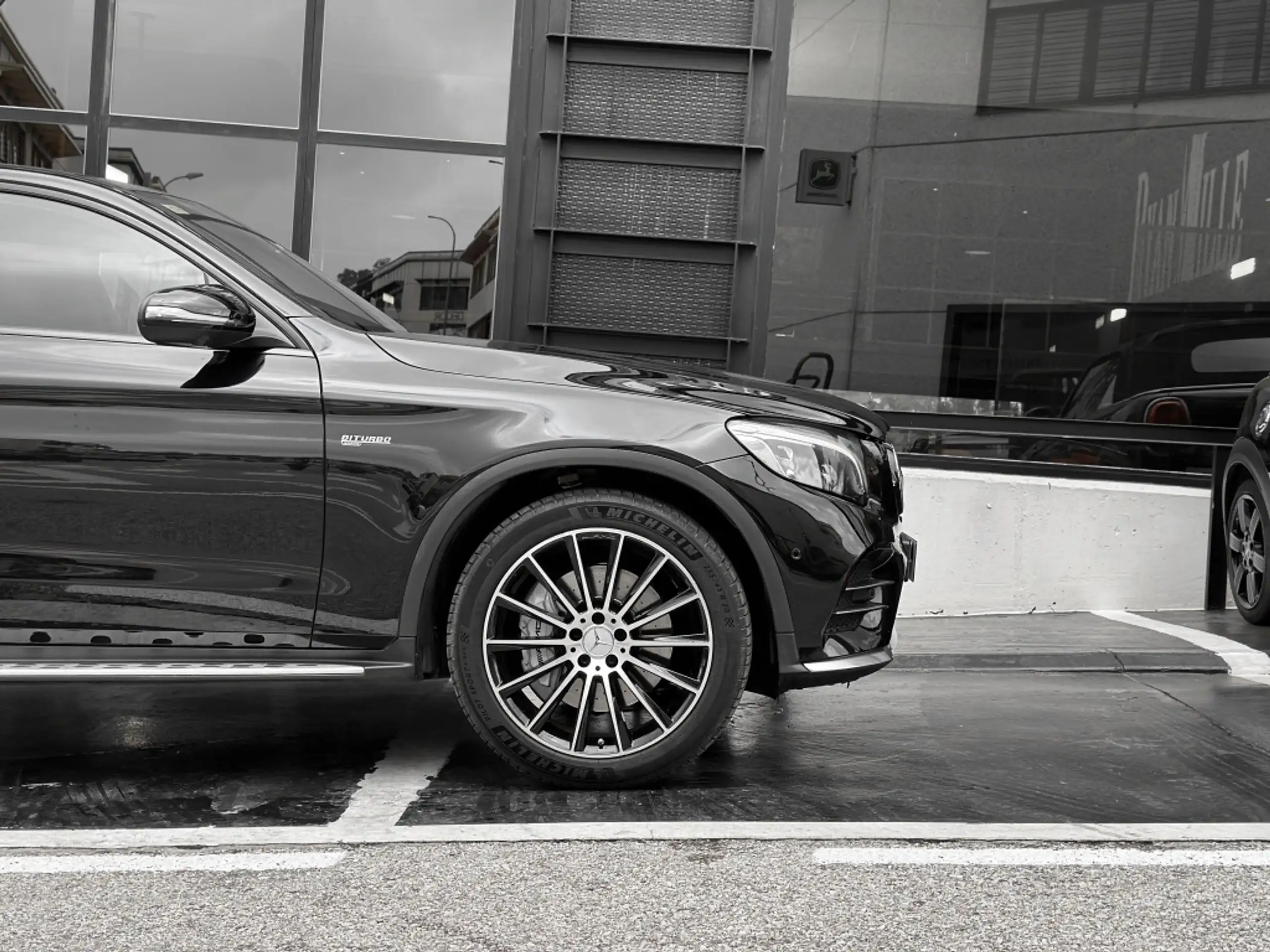 Mercedes-Benz - GLC 43 AMG