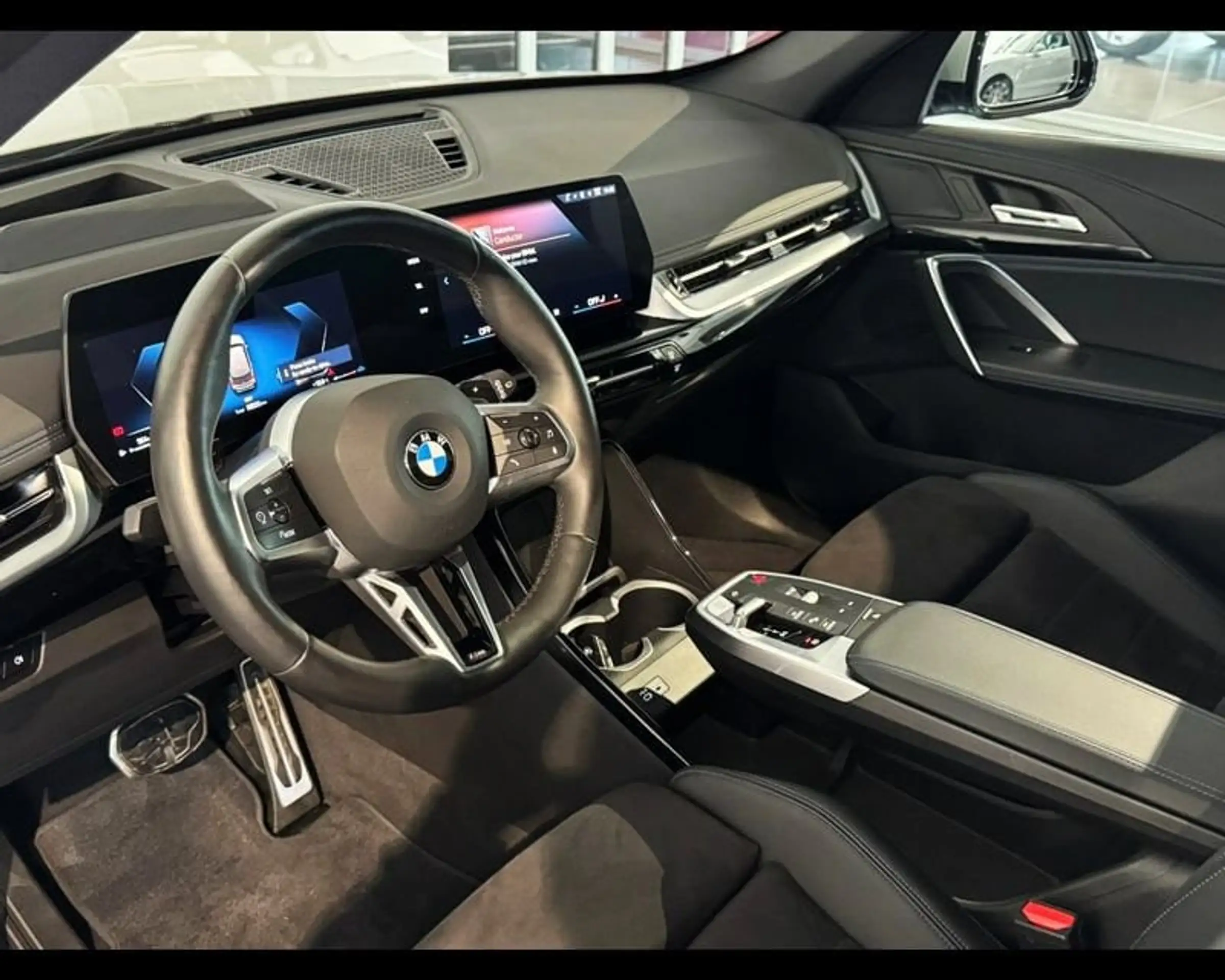 BMW - X1