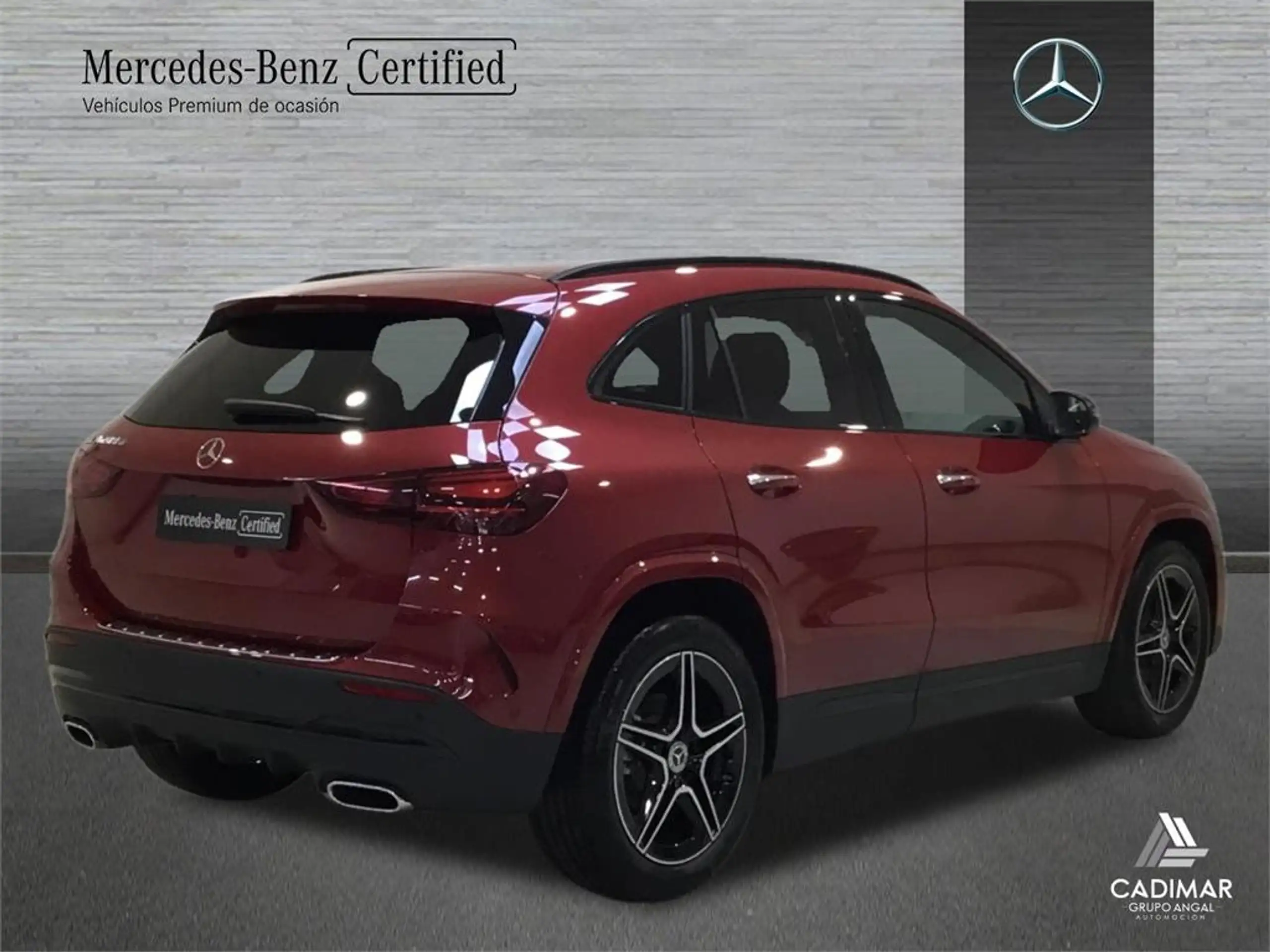 Mercedes-Benz - GLA 200