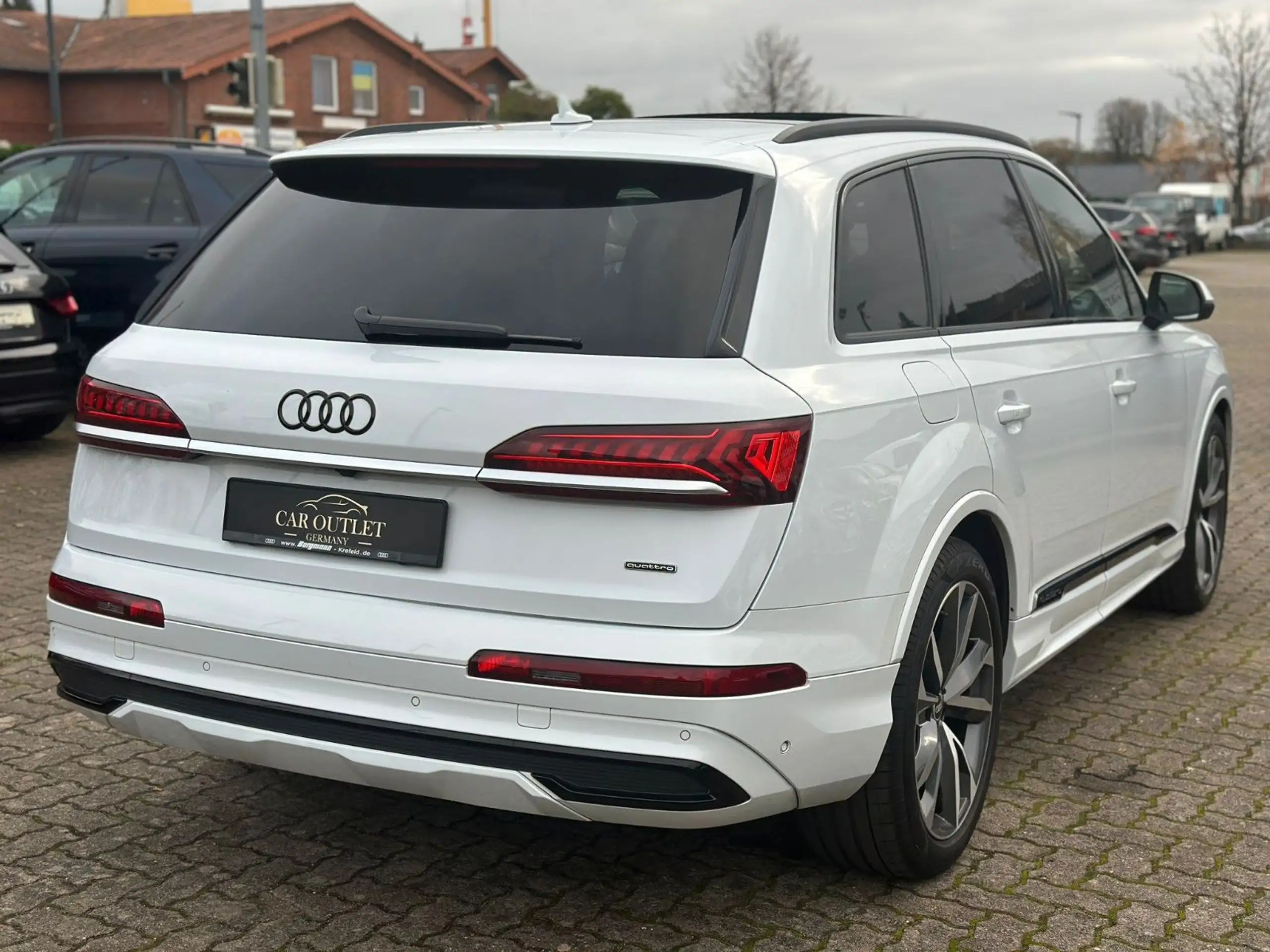 Audi - Q7