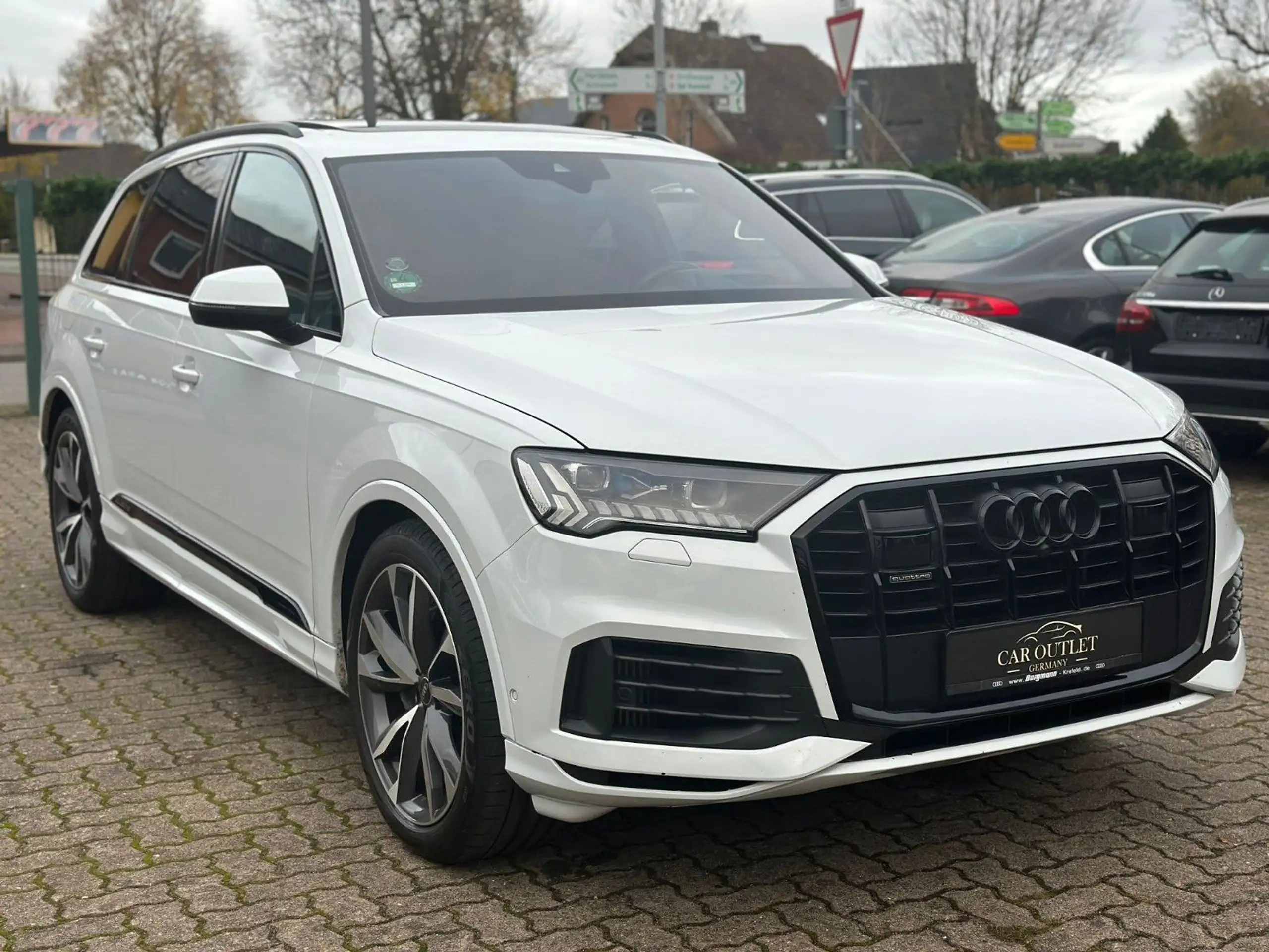 Audi - Q7