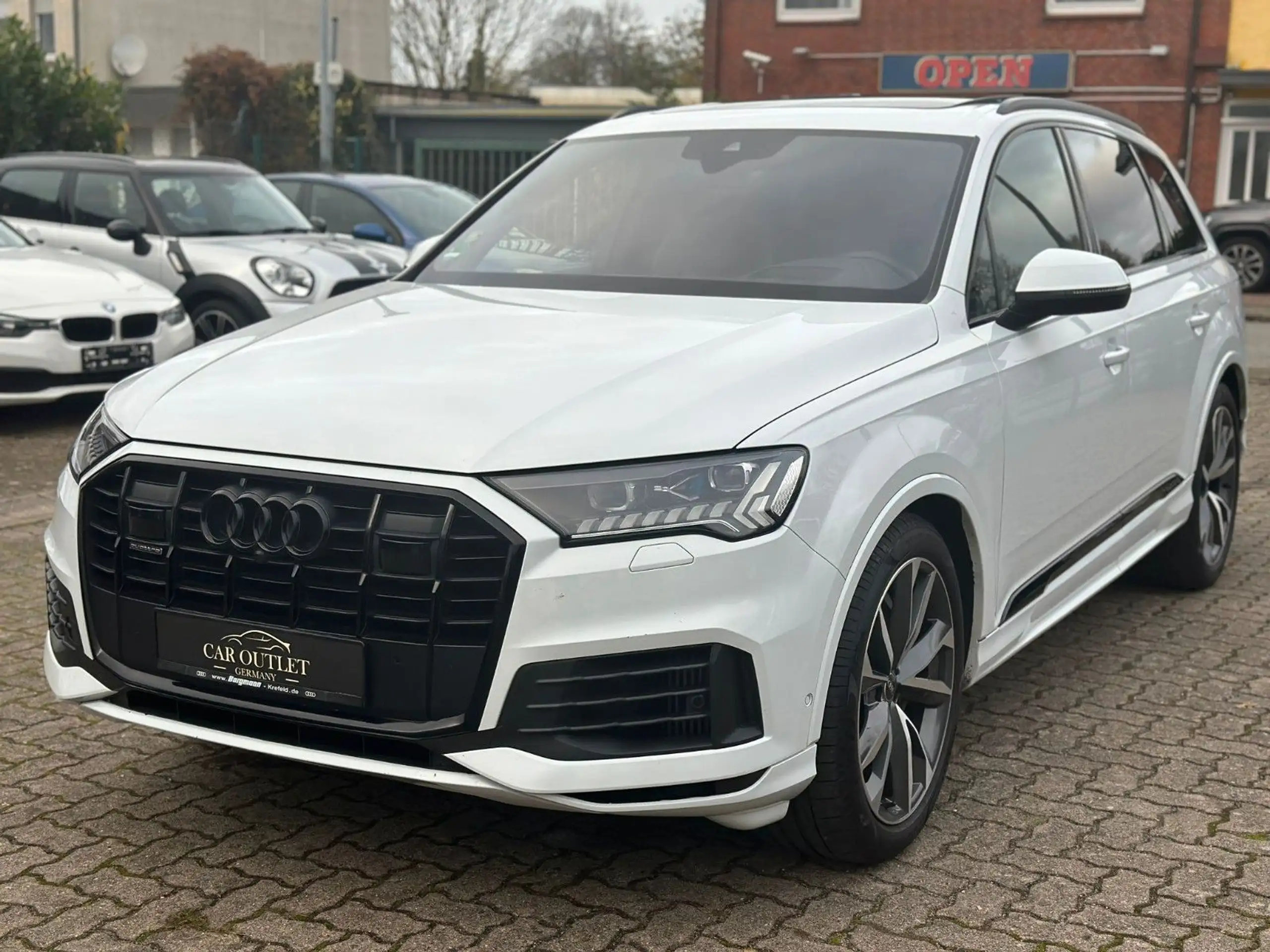 Audi - Q7