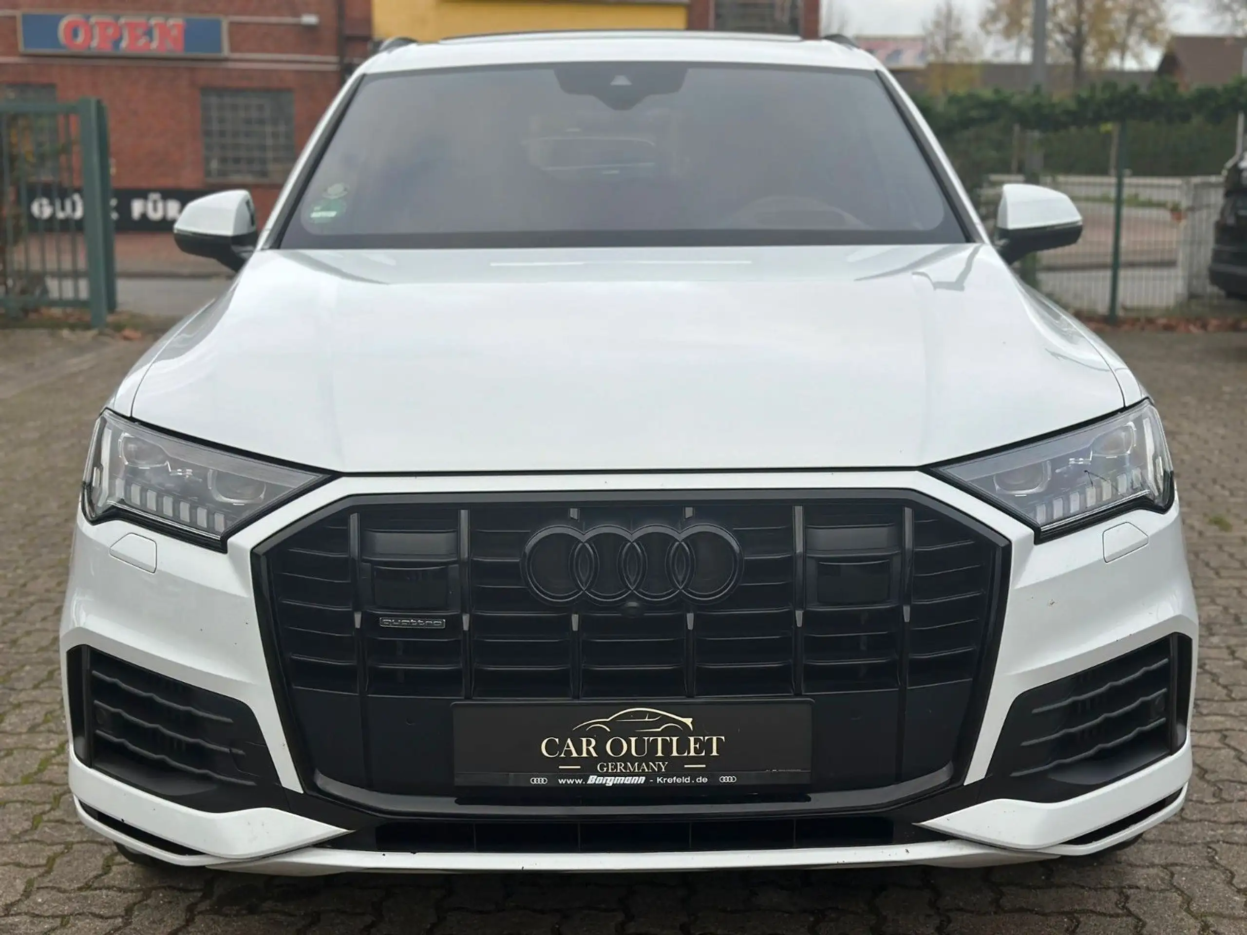 Audi - Q7