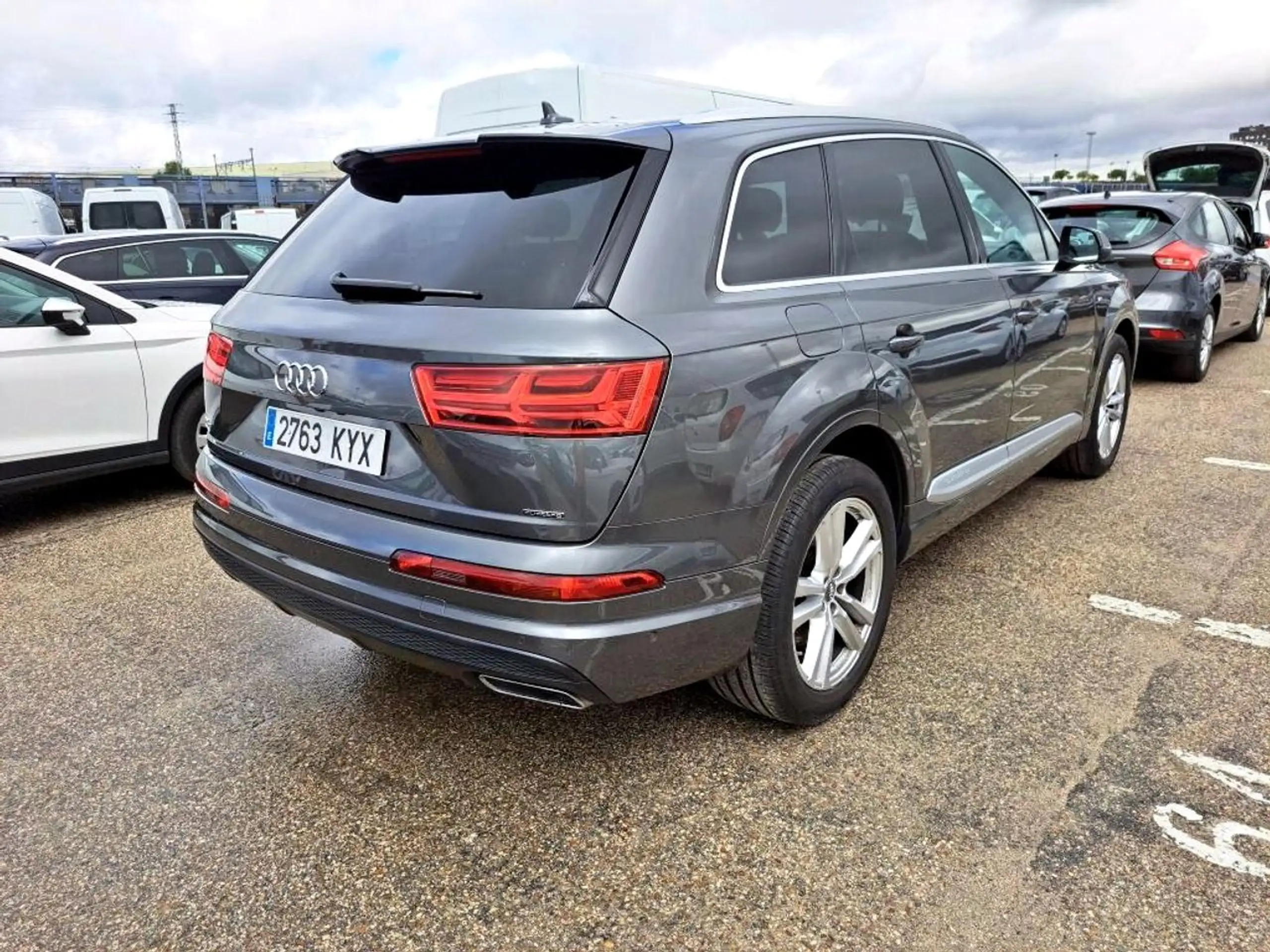 Audi - Q7