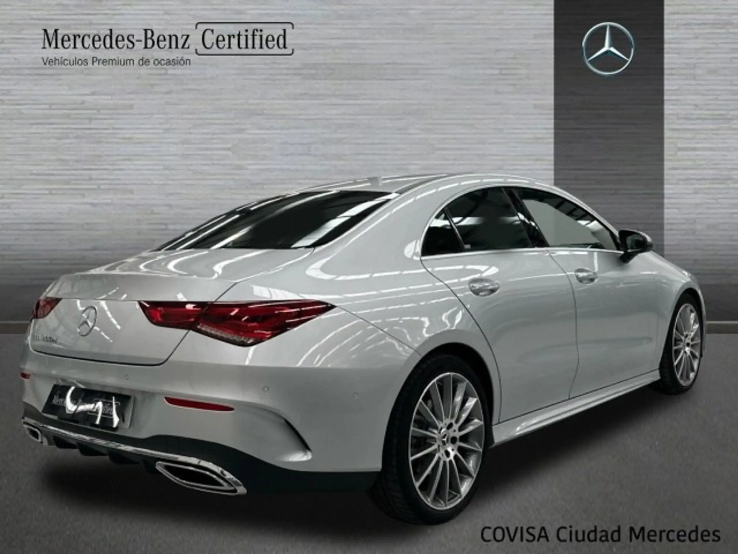 Mercedes-Benz - CLA 200