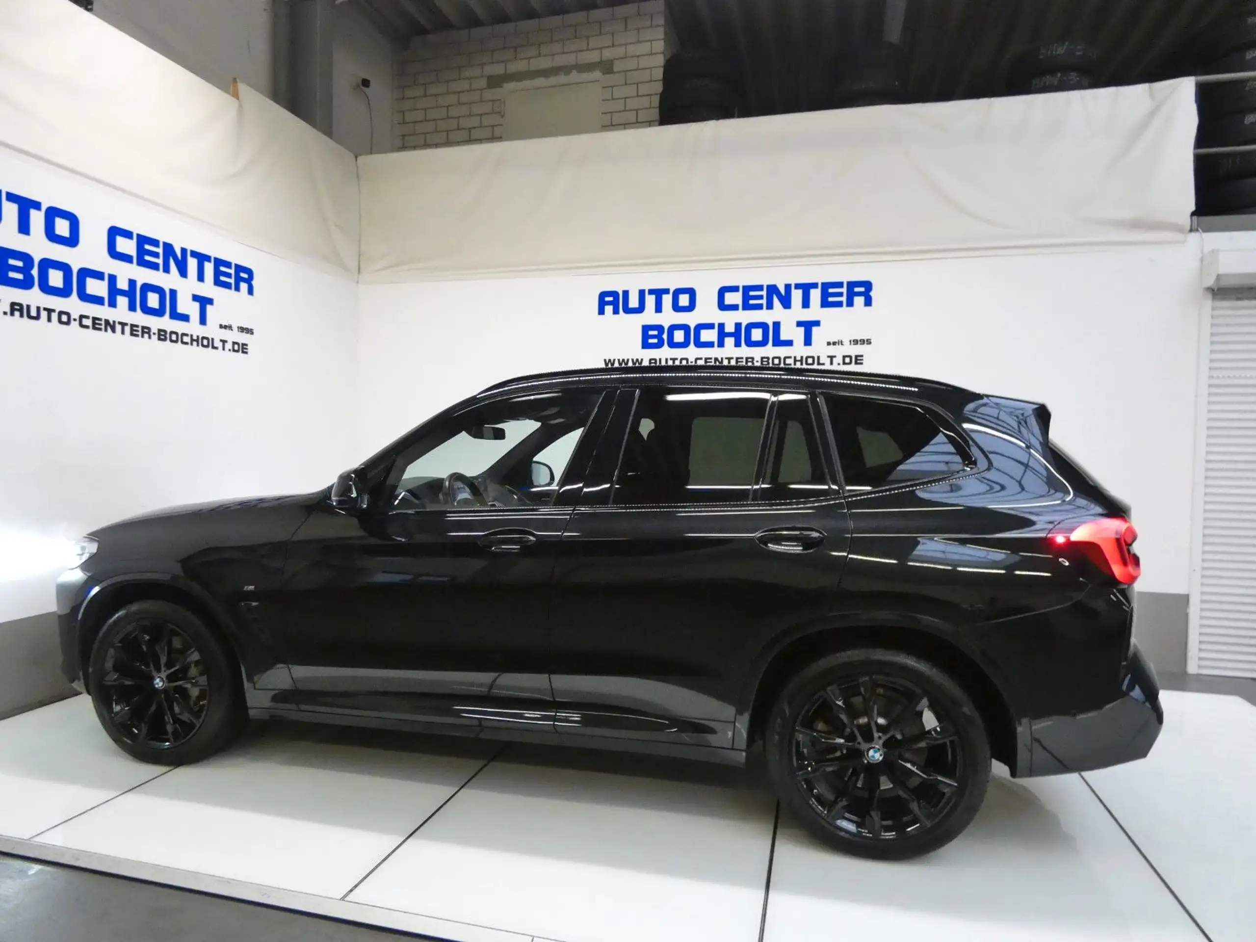 BMW - X3