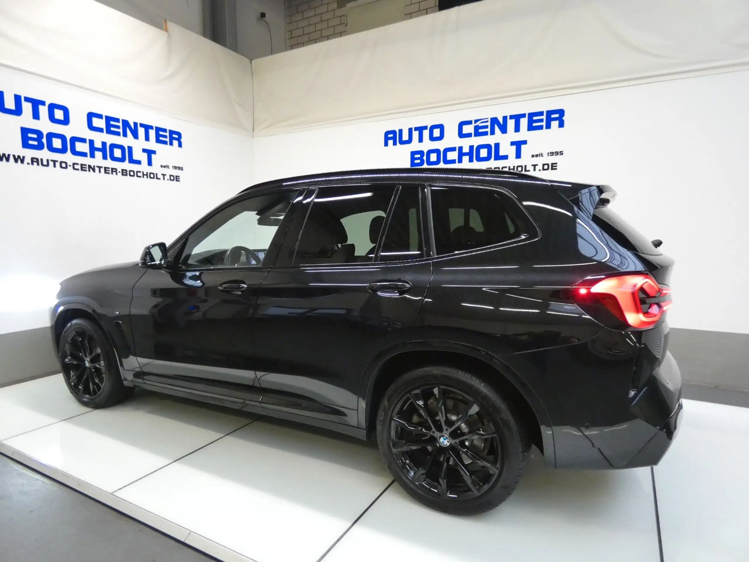 BMW - X3