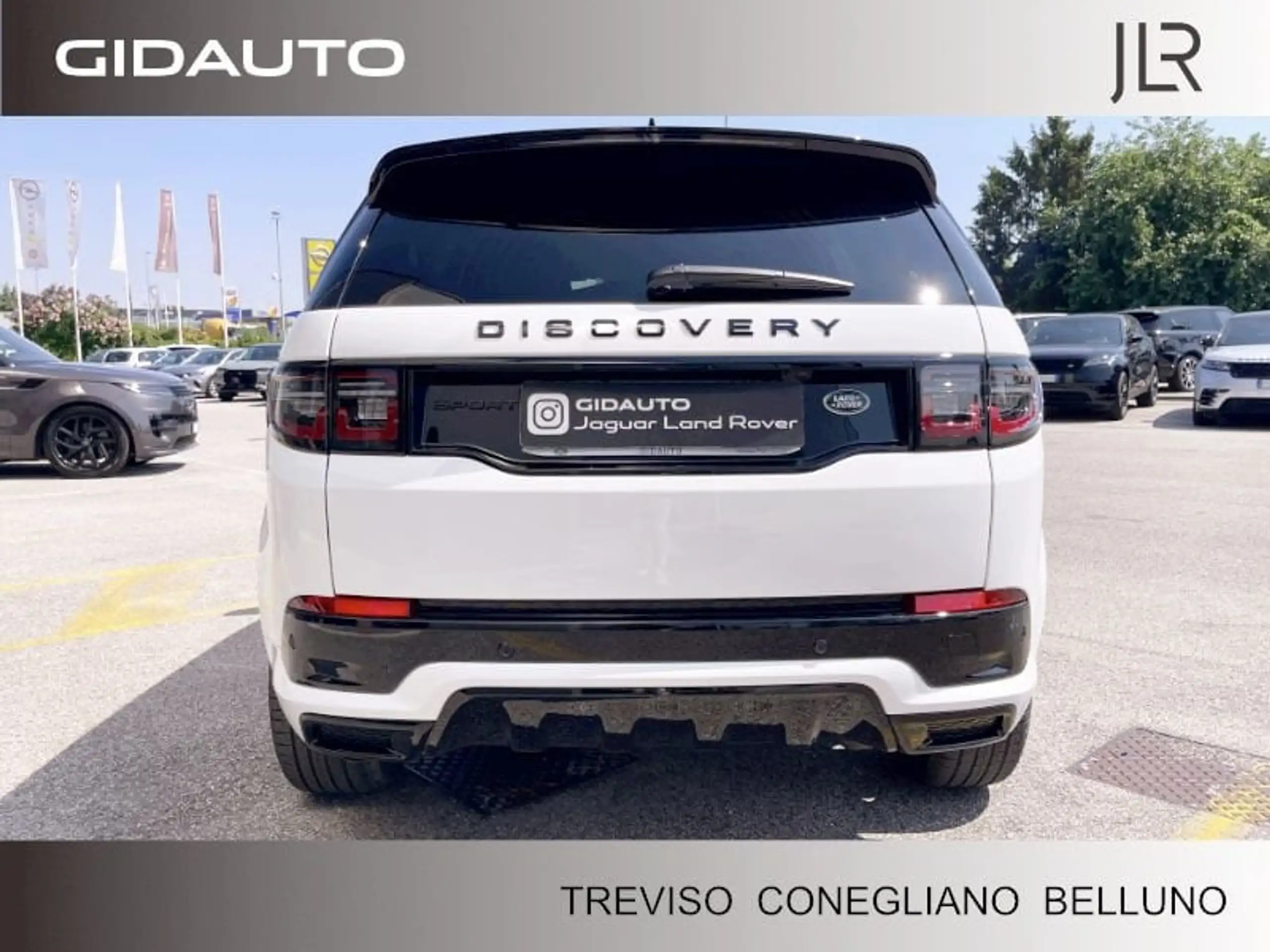 Land Rover - Discovery Sport