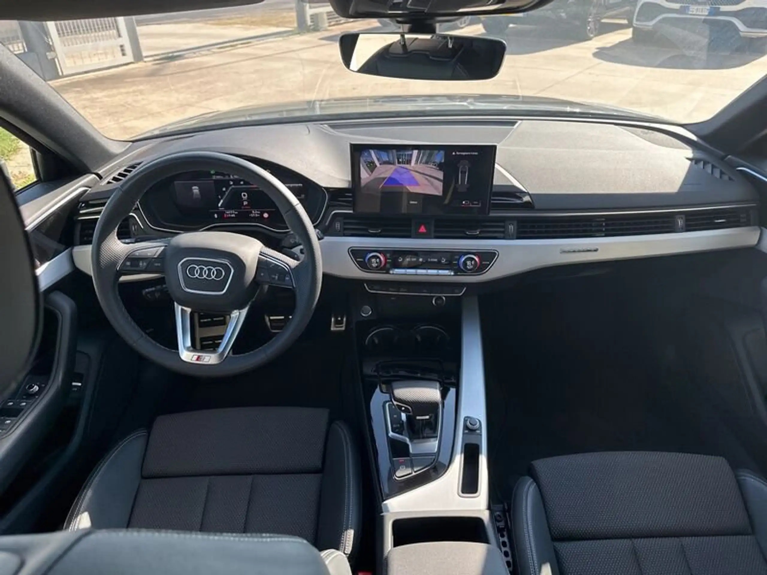 Audi - A4